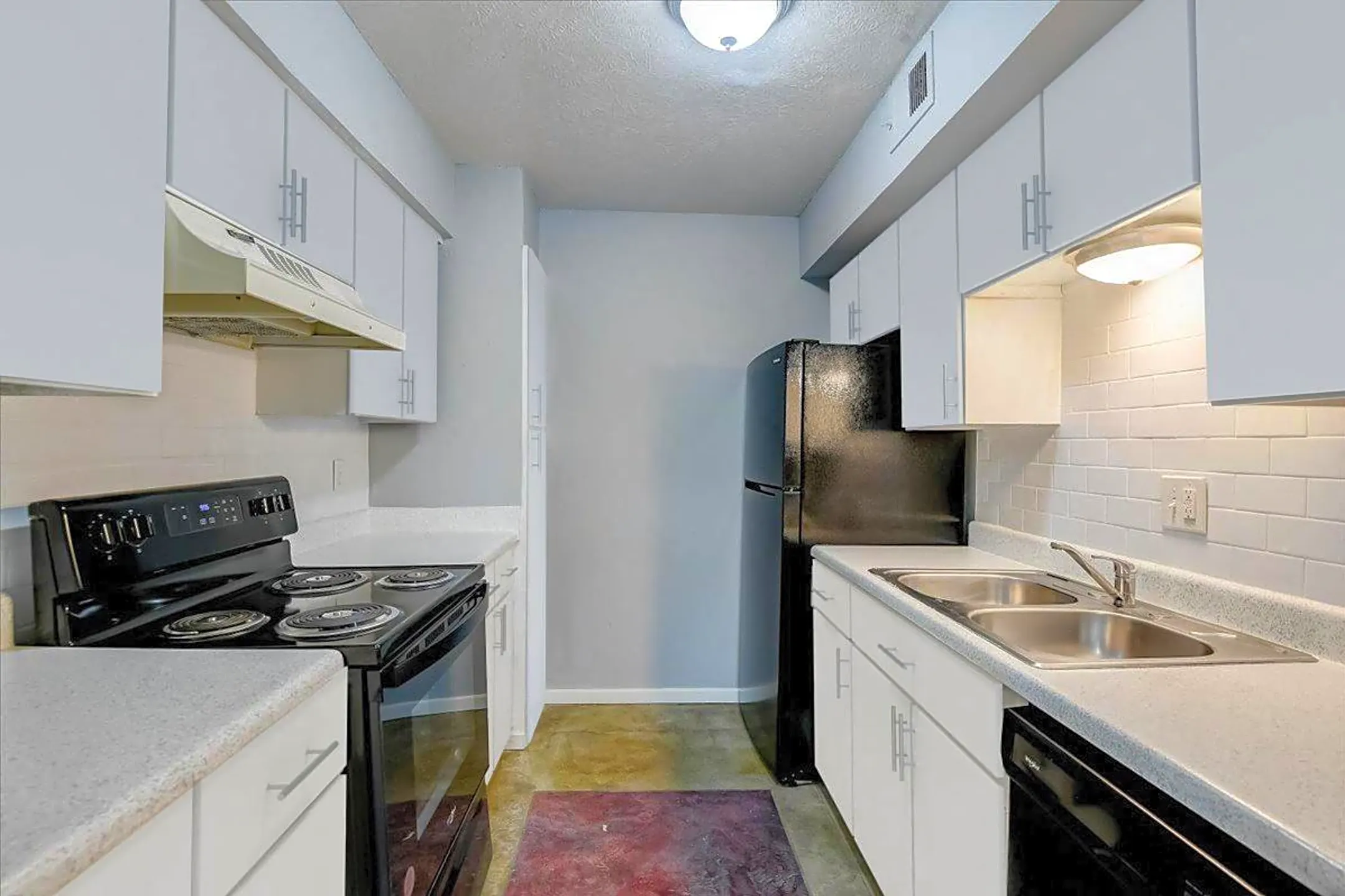 Vintage Pads - 2424 W Oak St | Denton, TX Apartments for Rent | Rent.