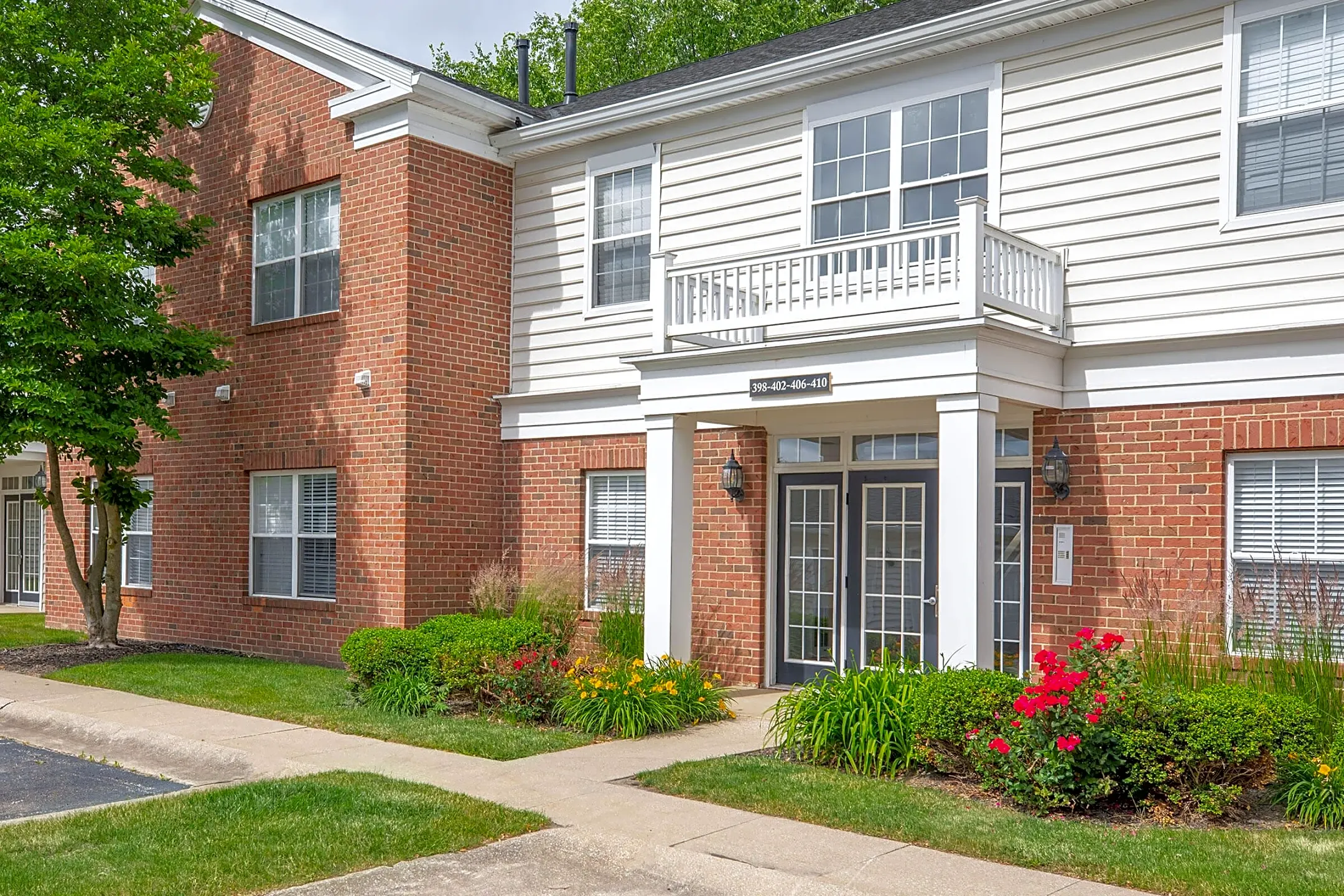 The Residence At Barrington Apartments - Aurora, OH 44202