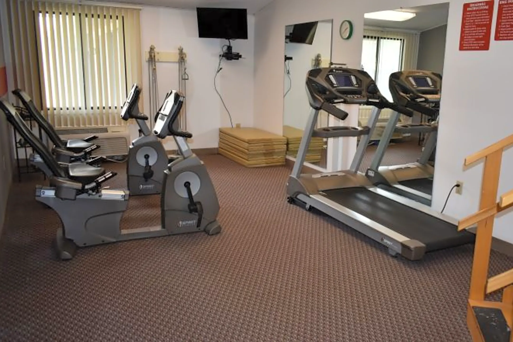 Fitness Weight Room - Hampton Woods - Columbus, OH