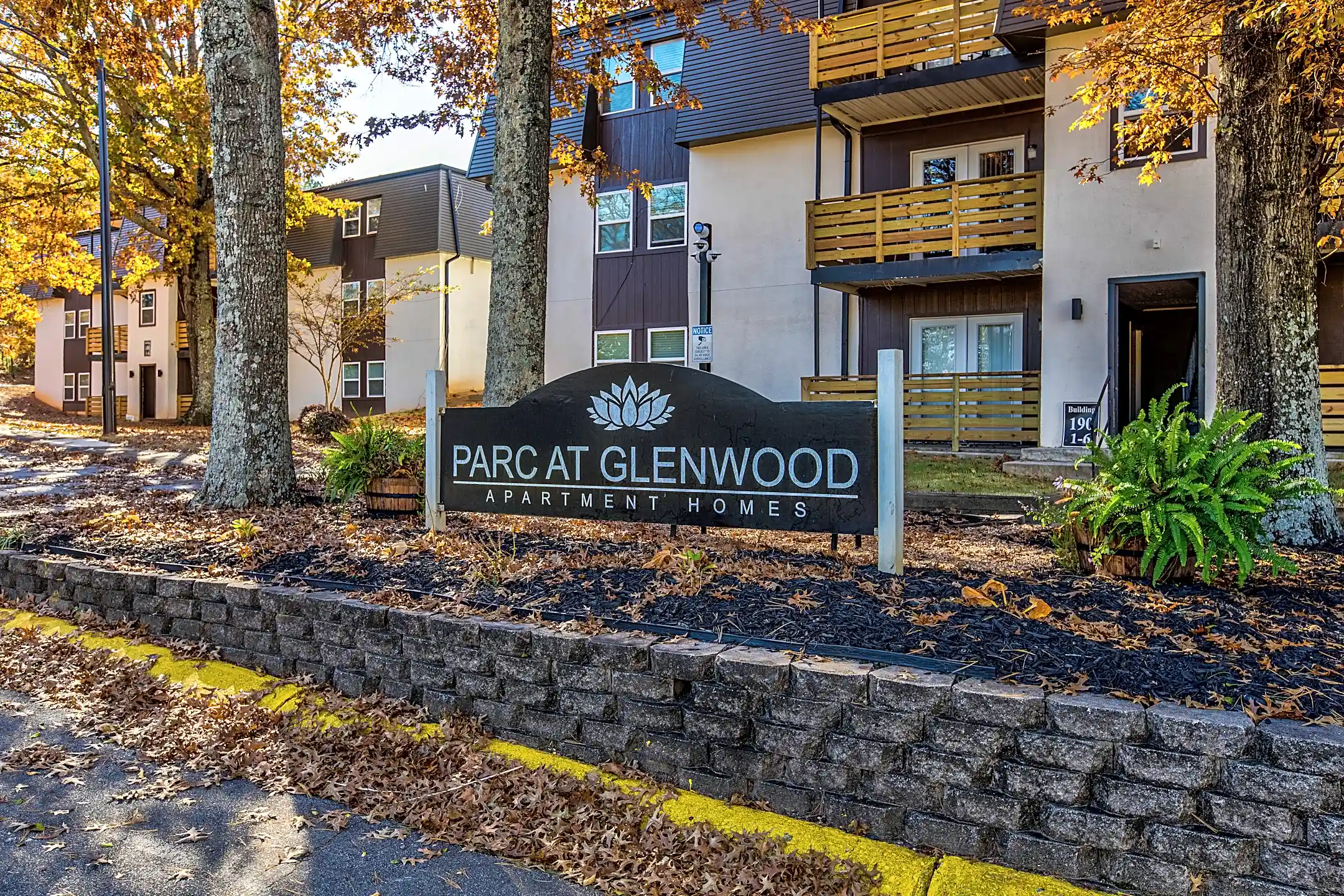 Park at Glenwood 200 High Court Place Decatur, GA Apartments for