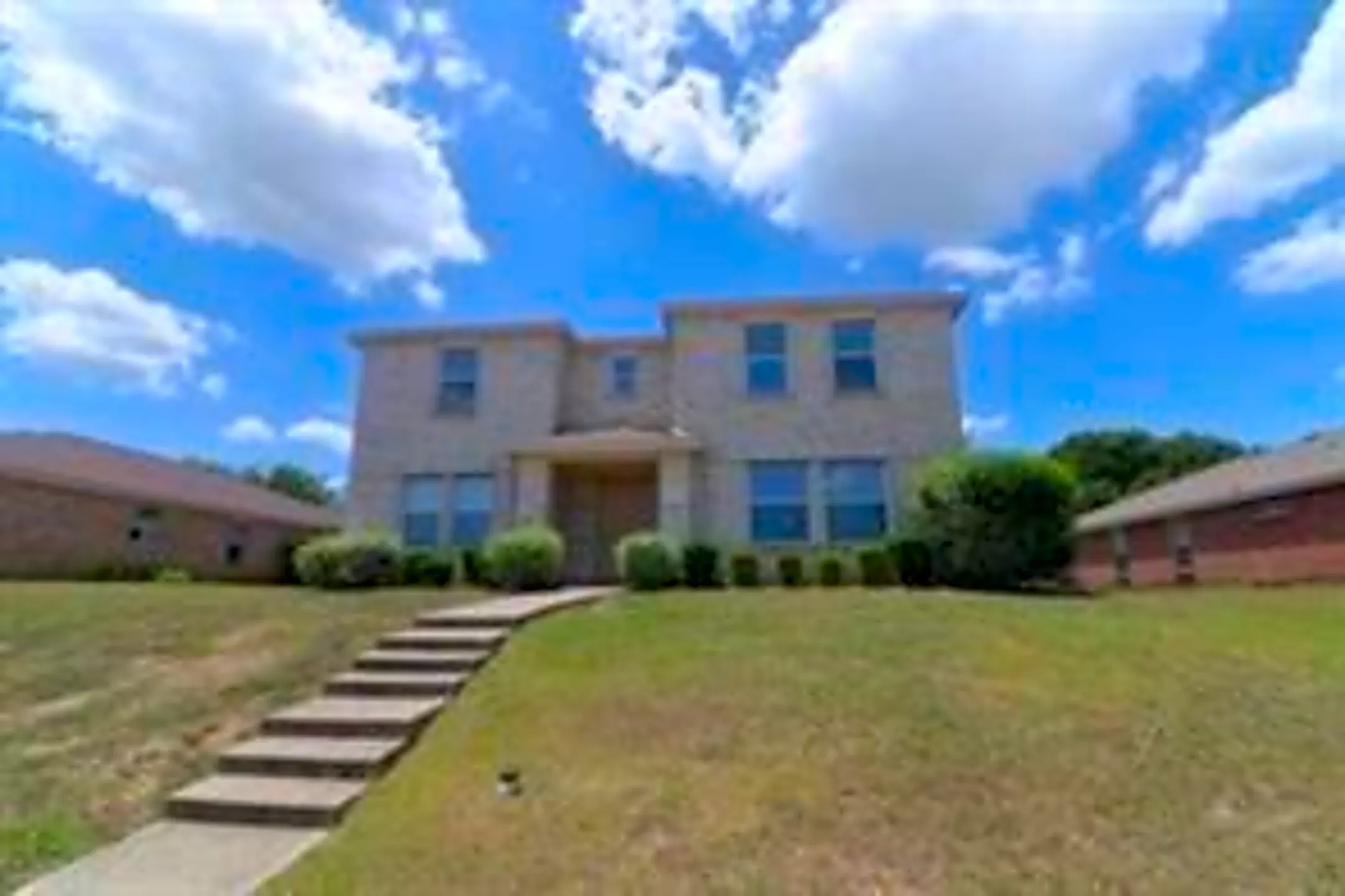 1209 Beeblossom Drive DeSoto, TX Houses for Rent Rent.