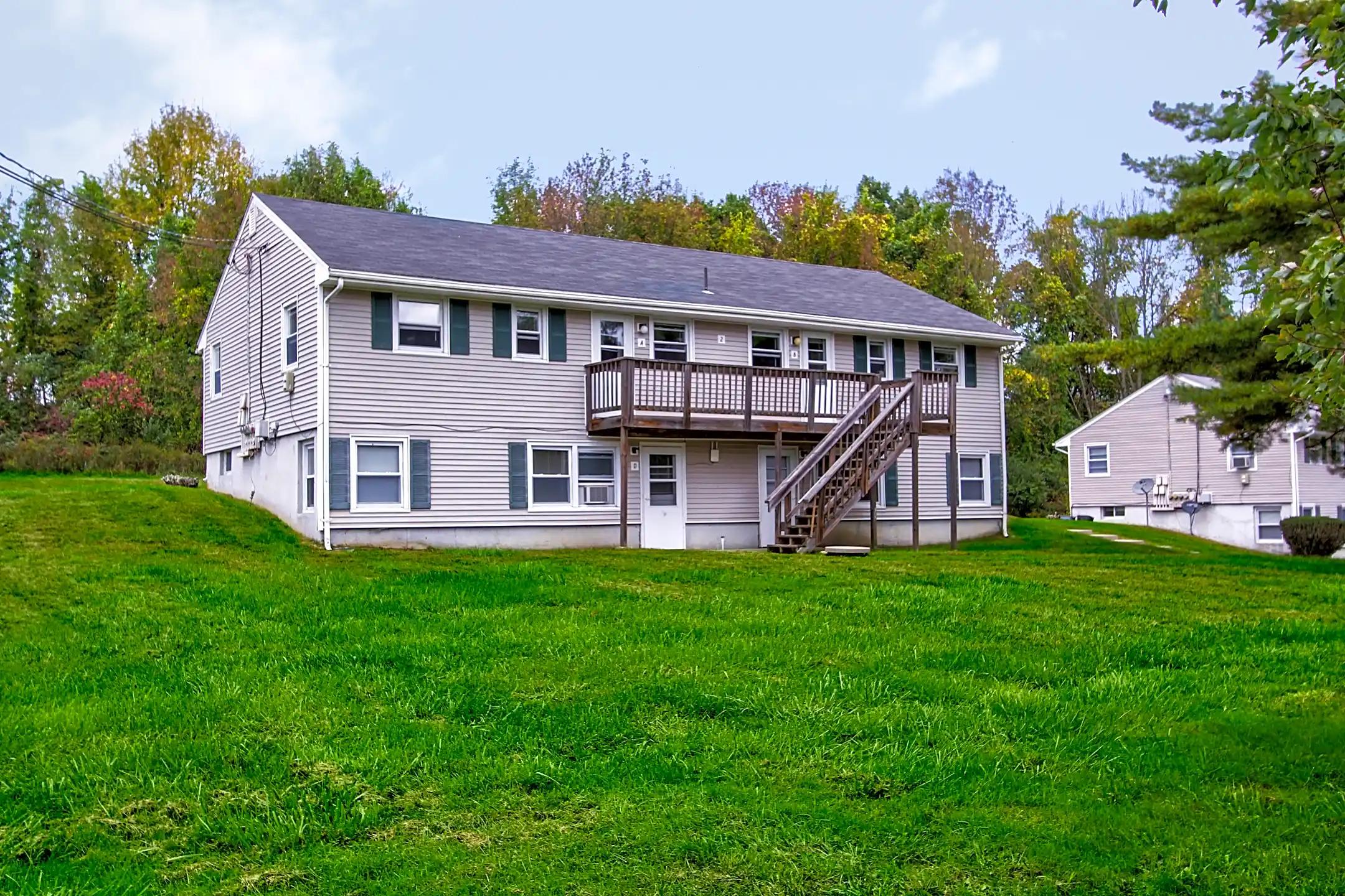 Maplewood Apartments Storrs, CT 06268