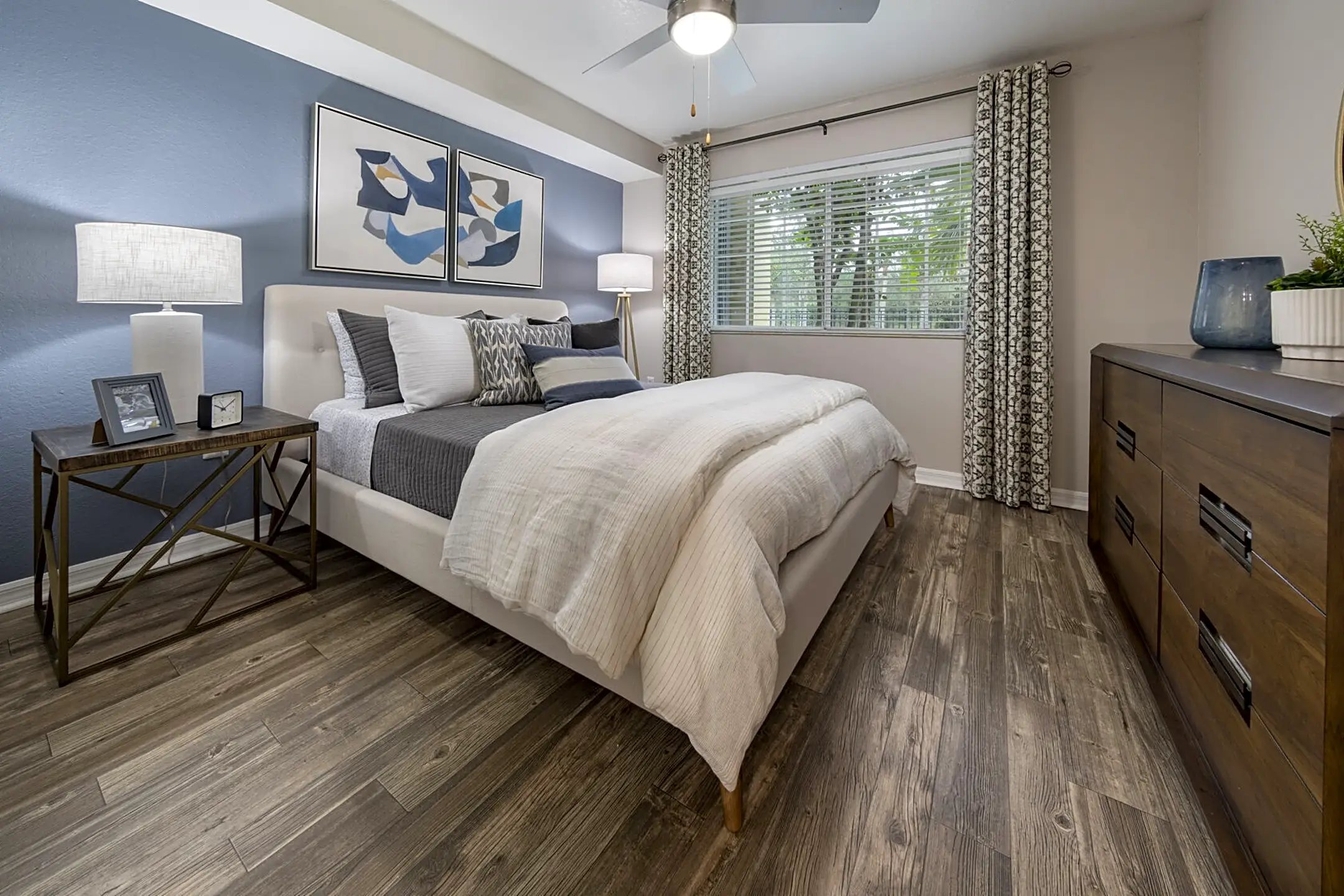 Canterbury Cove 10200 Falcon Pine Blvd Orlando, FL Apartments for