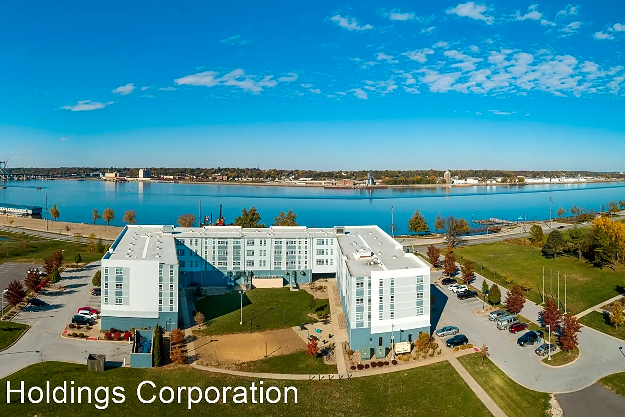 WaterFront Apartments 2900 River Drive Moline, IL Apartments for