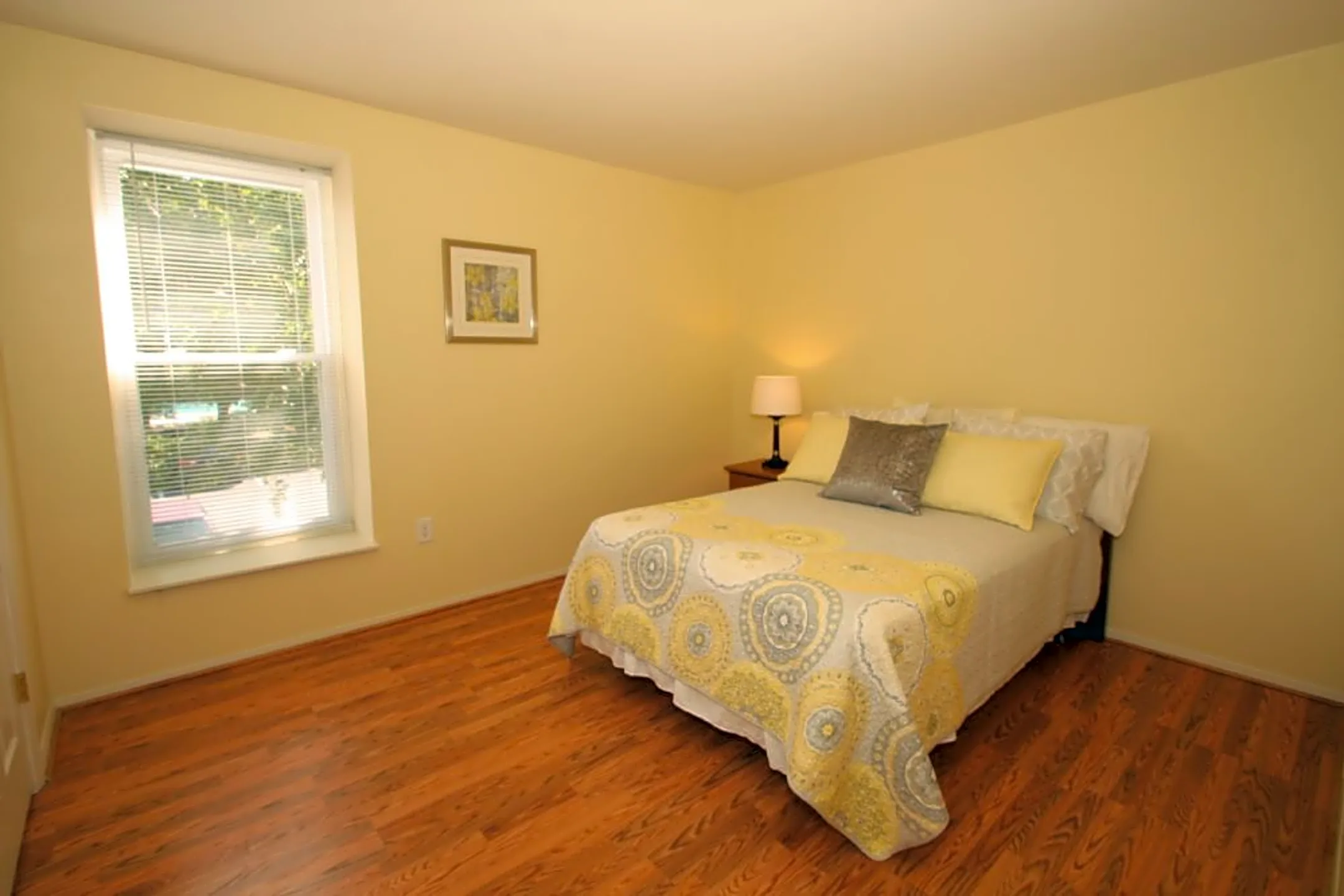 Ivy Gates Townhomes Petersburg, VA 23805