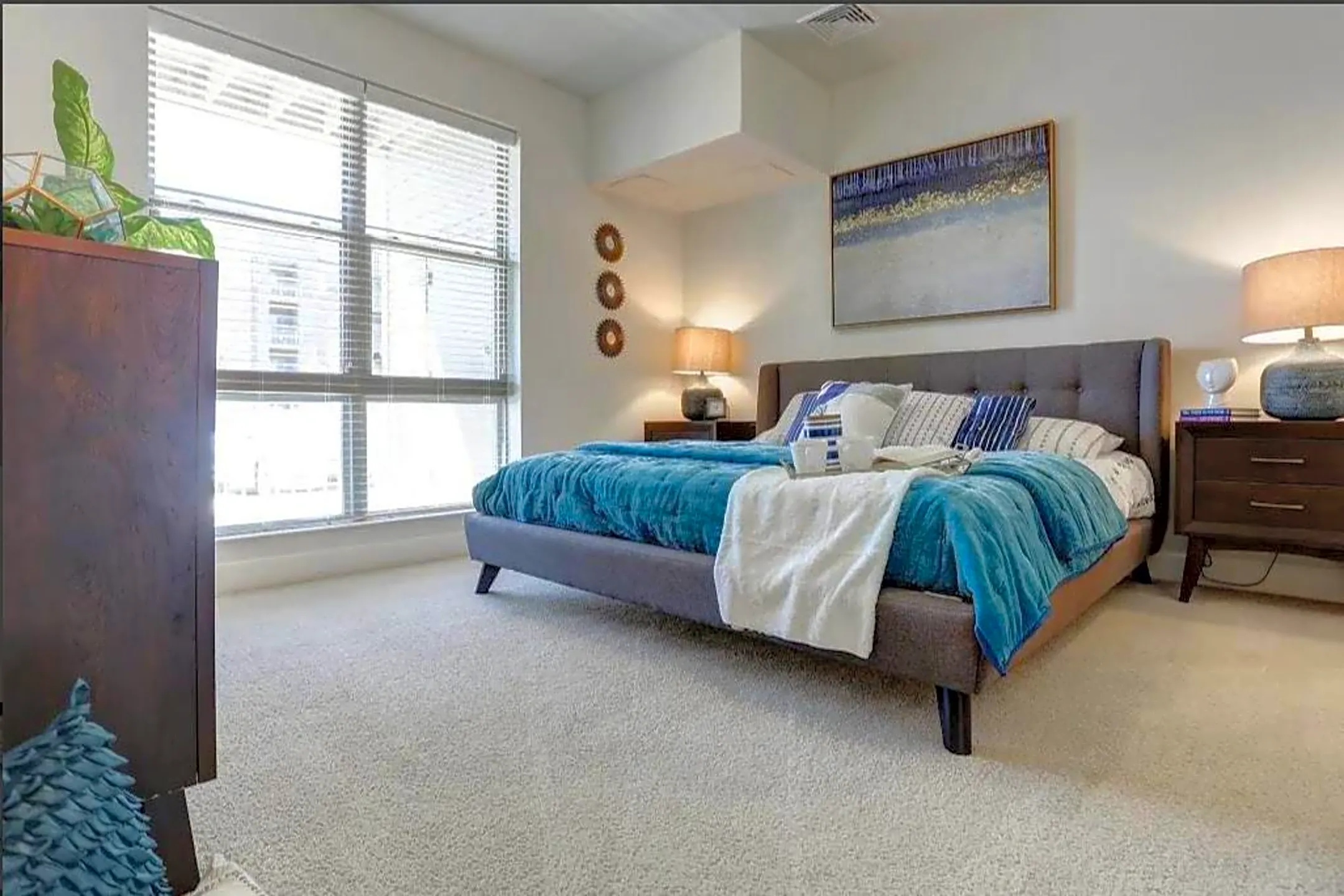 Infinity 260 Apartments Charlotte, NC 28262
