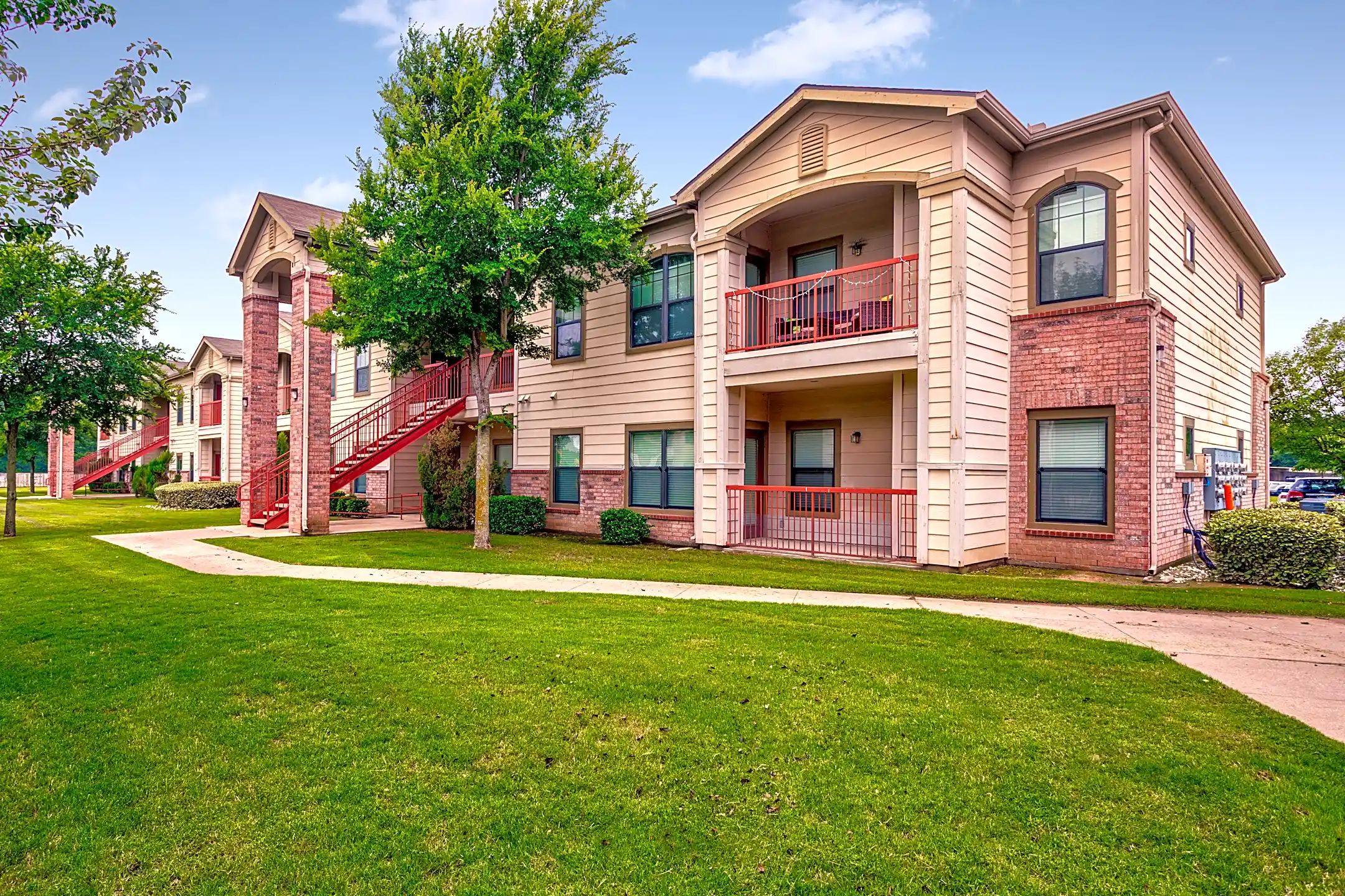 Bradford Place Apartments Commerce, TX 75428