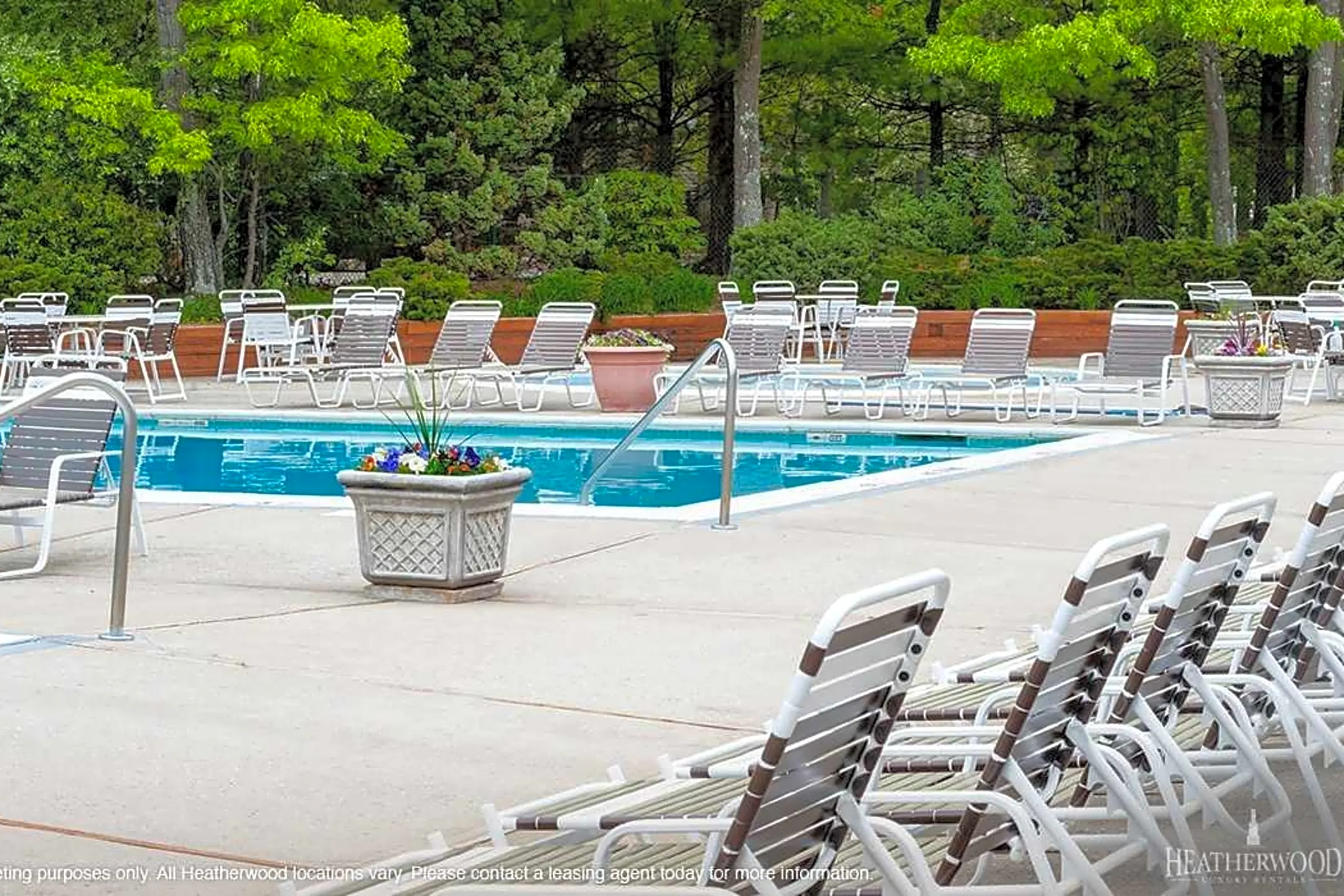 Tall Oaks Country Club Apartments - Moriches, NY 11955