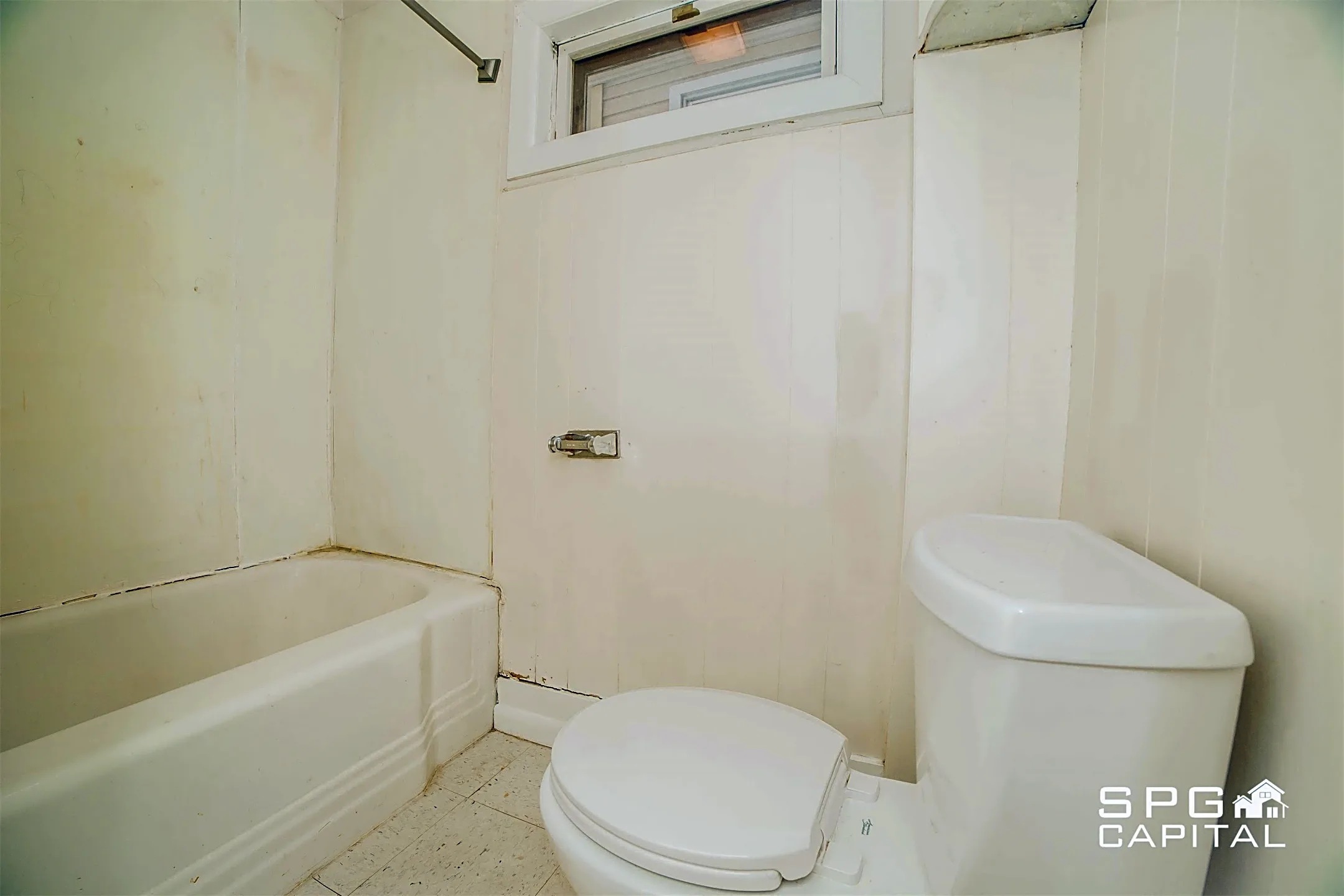 Bathroom - 241 York St - Hanover, PA