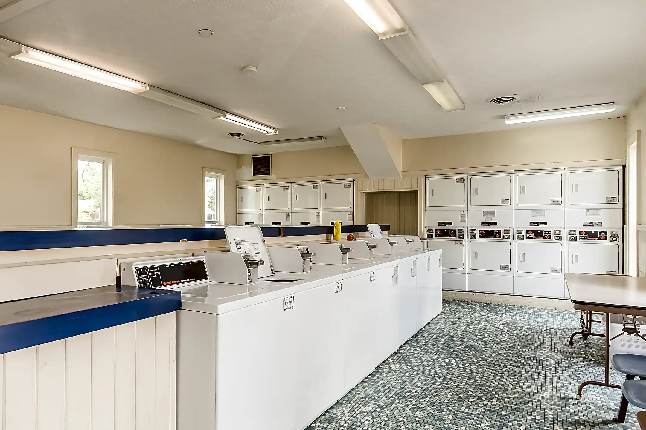 Ashton Pines 181 Derrer Rd Columbus, OH Apartments for Rent Rent.