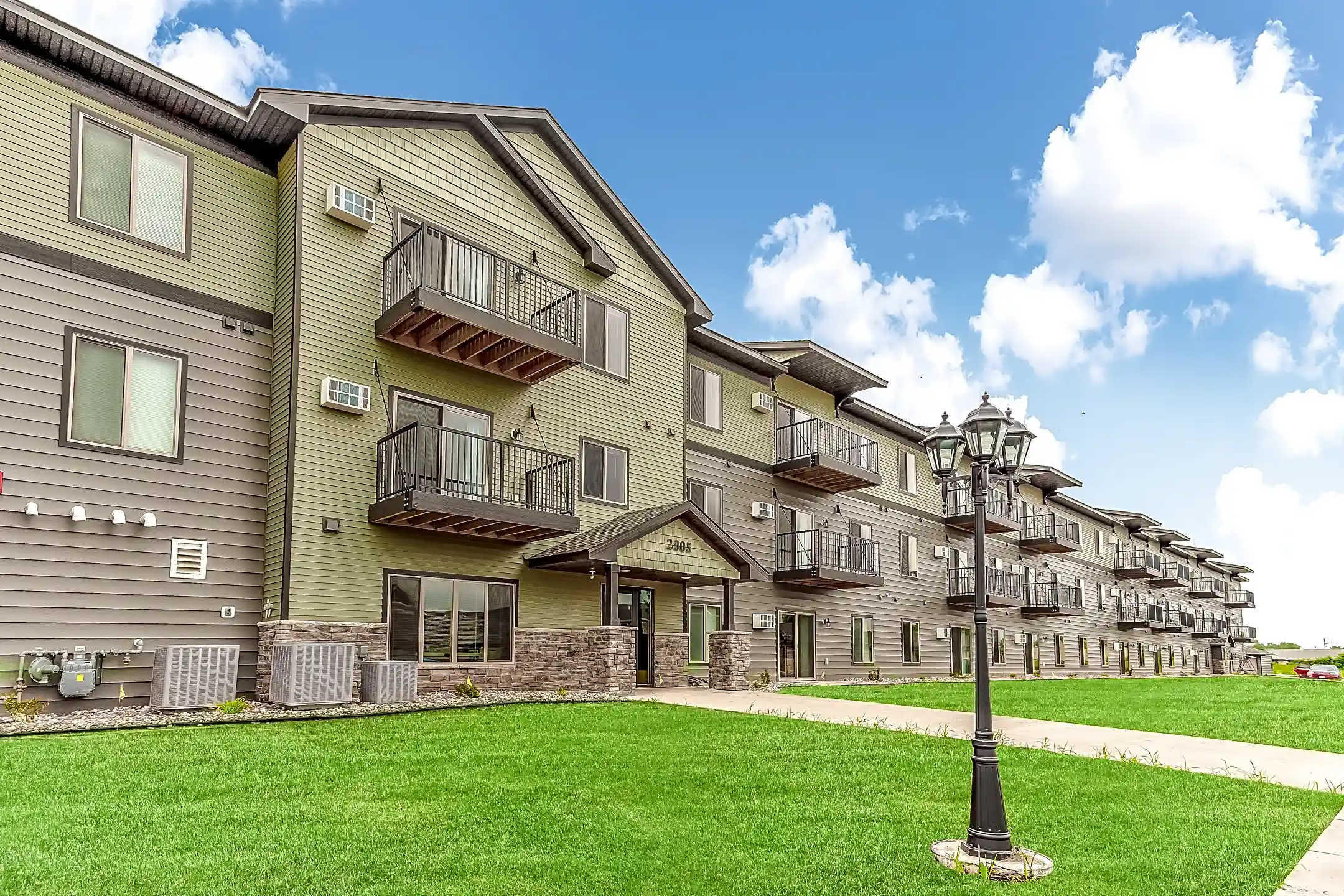 Panther Heights Glencoe, MN 55336