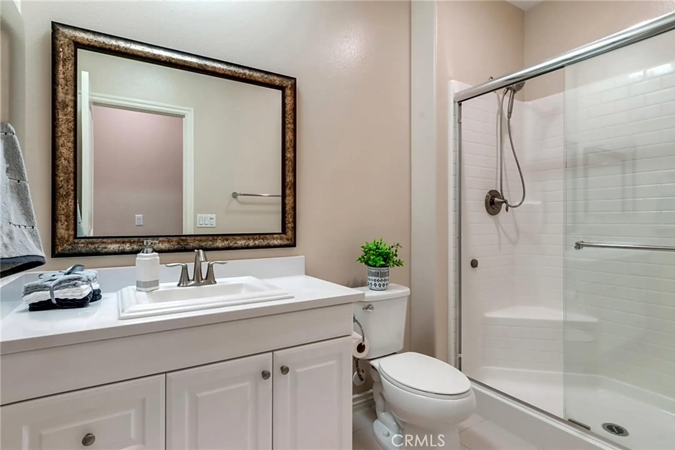 Bathroom - 16903 Satsuma Ave - Riverside, CA