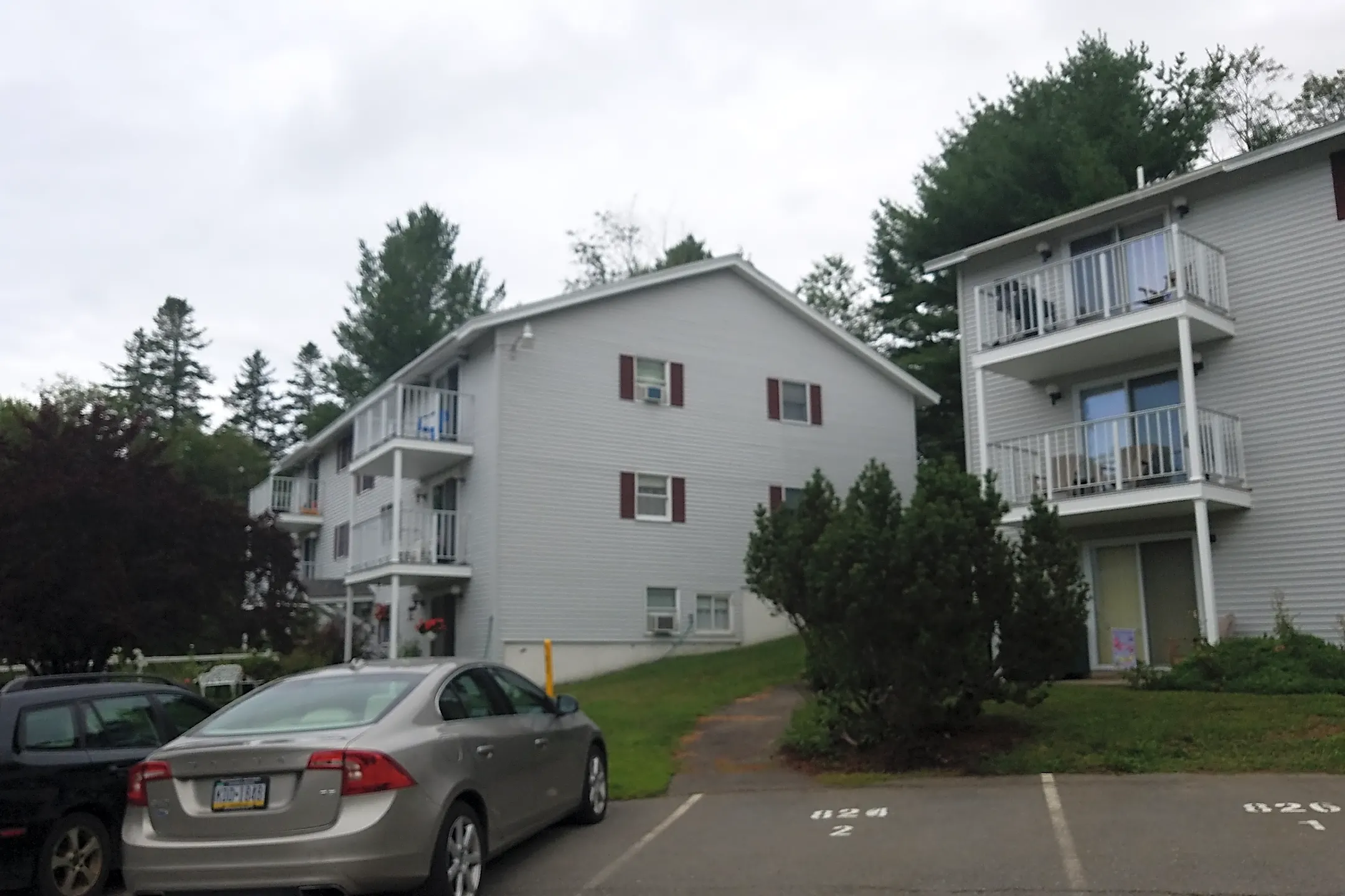 Eagle Crest Apartments - Bangor, ME 04401