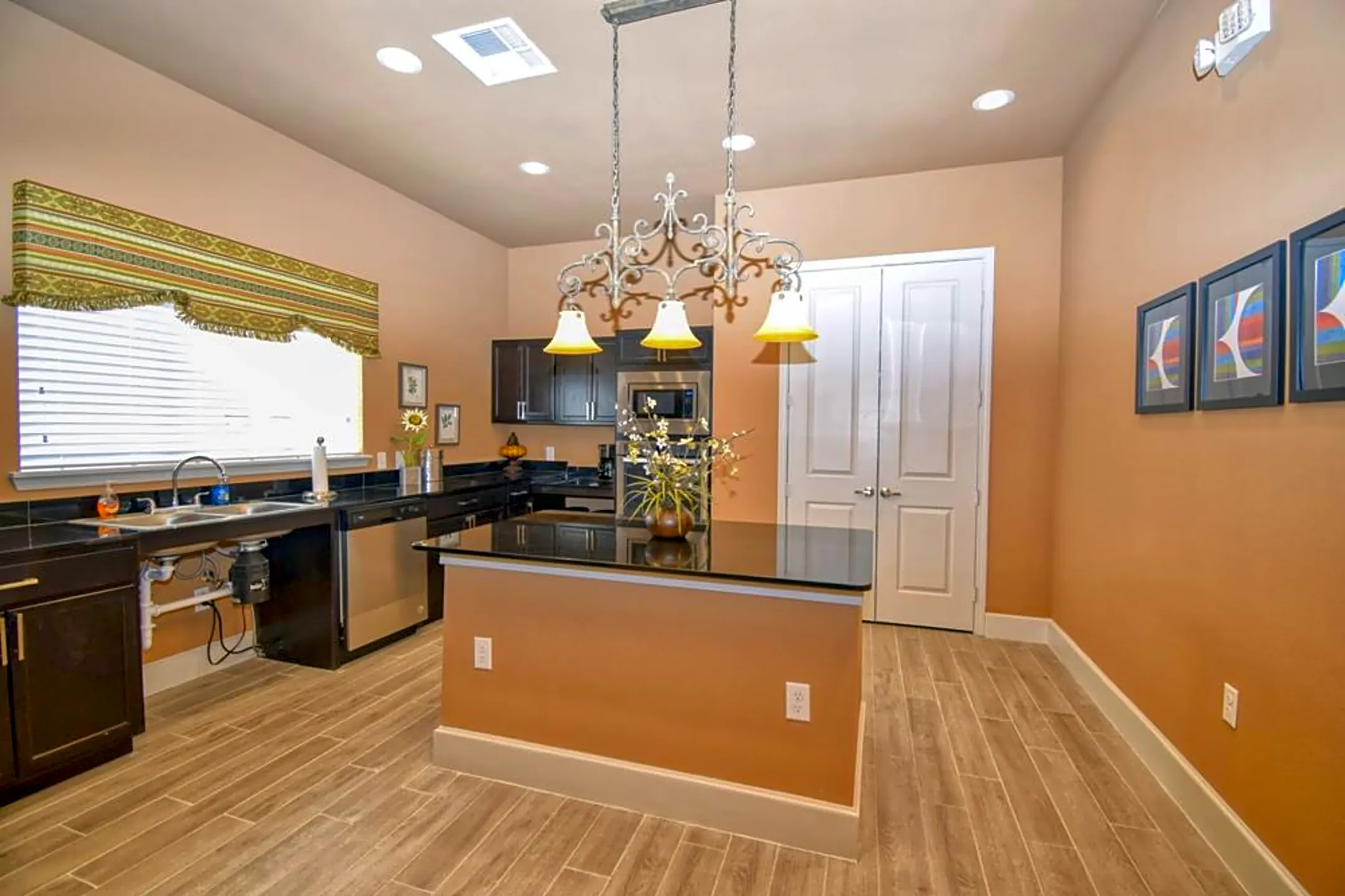 Silverleaf at Panhandle Senior Living 601 Pecan Avenue Panhandle