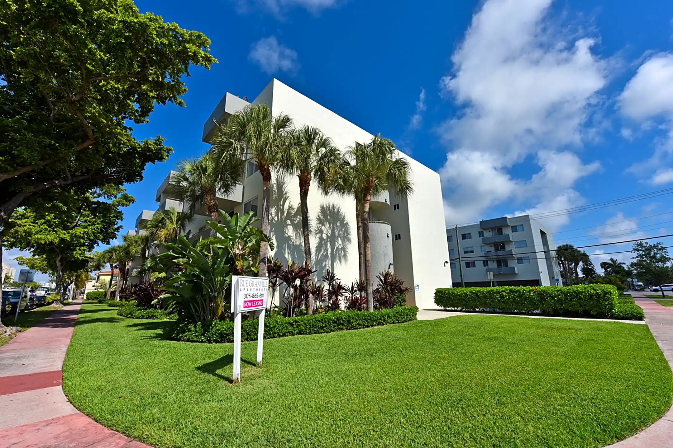 Rue Granville Apartments 70007020 Rue Granville Miami Beach, FL