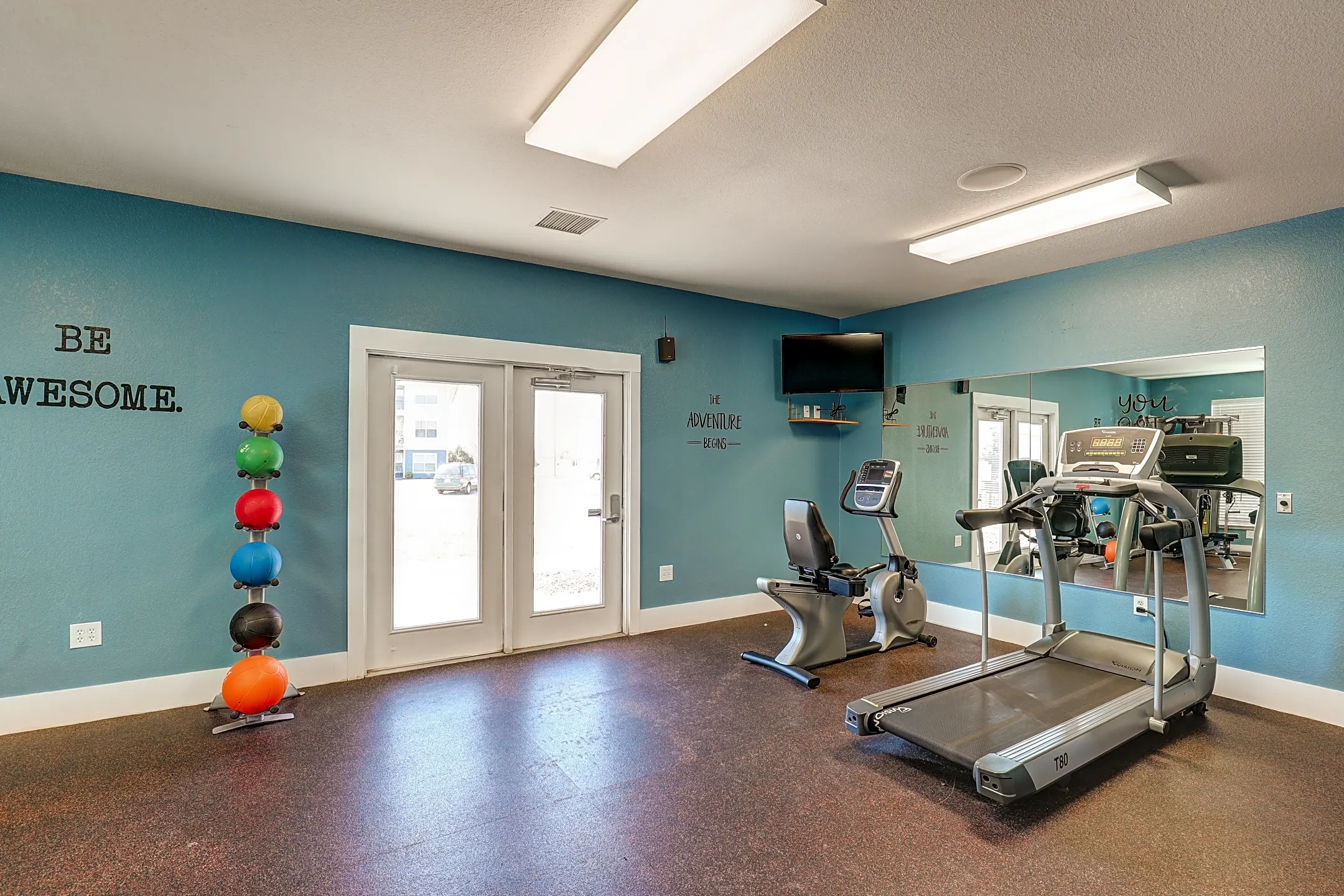 Fitness Weight Room - Inwood Crossing - Wichita, KS