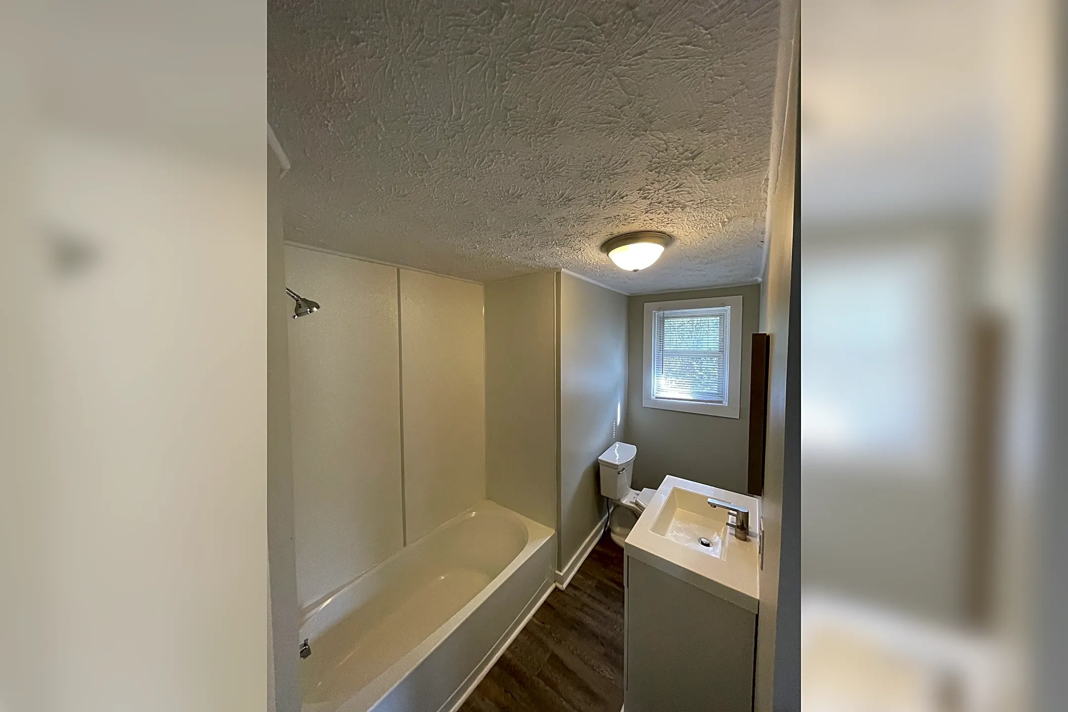 Bathroom - 4919 Orion Ave - Indianapolis, IN