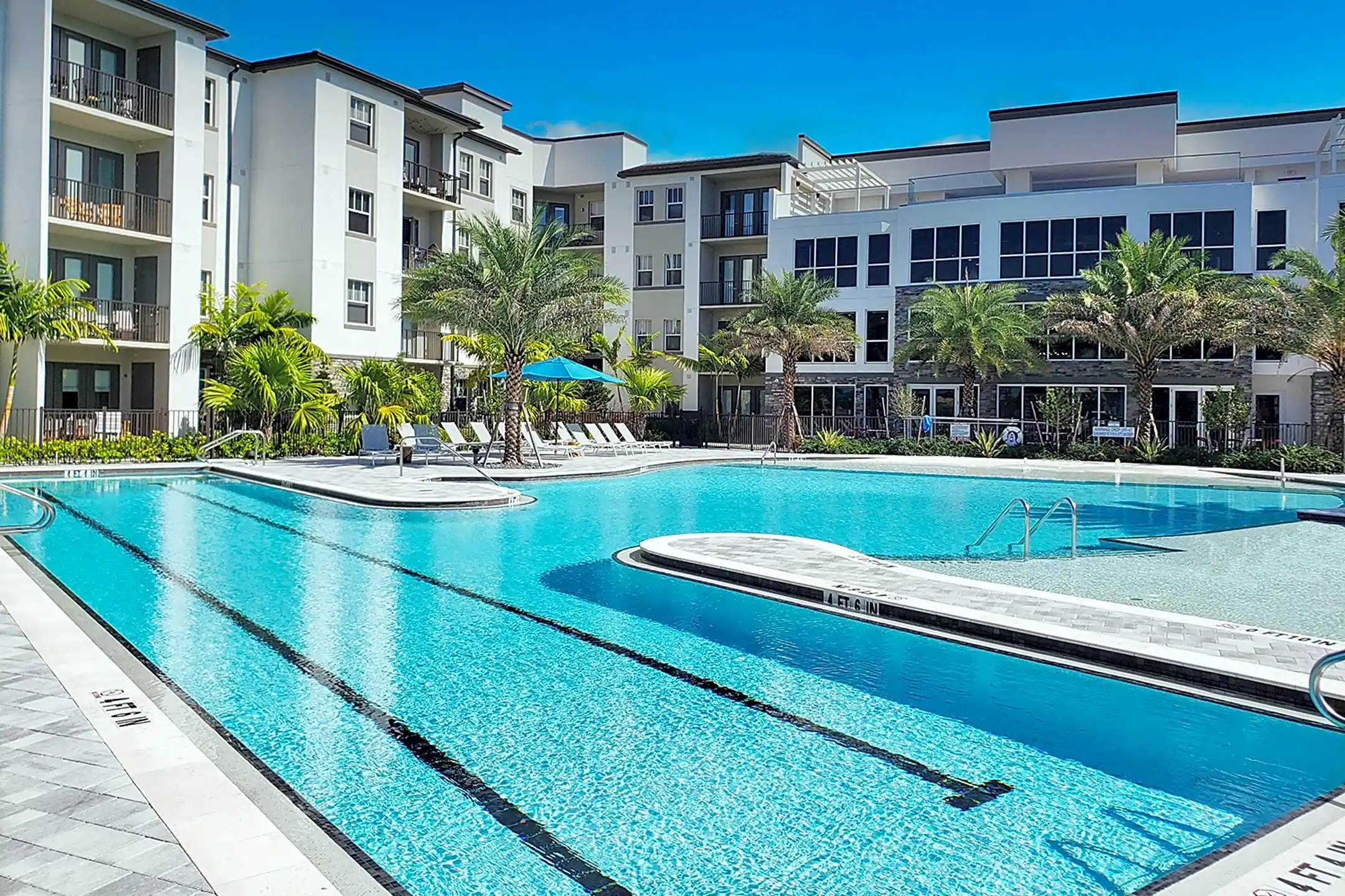 Legacy Gateway 10900 Legacy Gateway Circle Fort Myers, FL