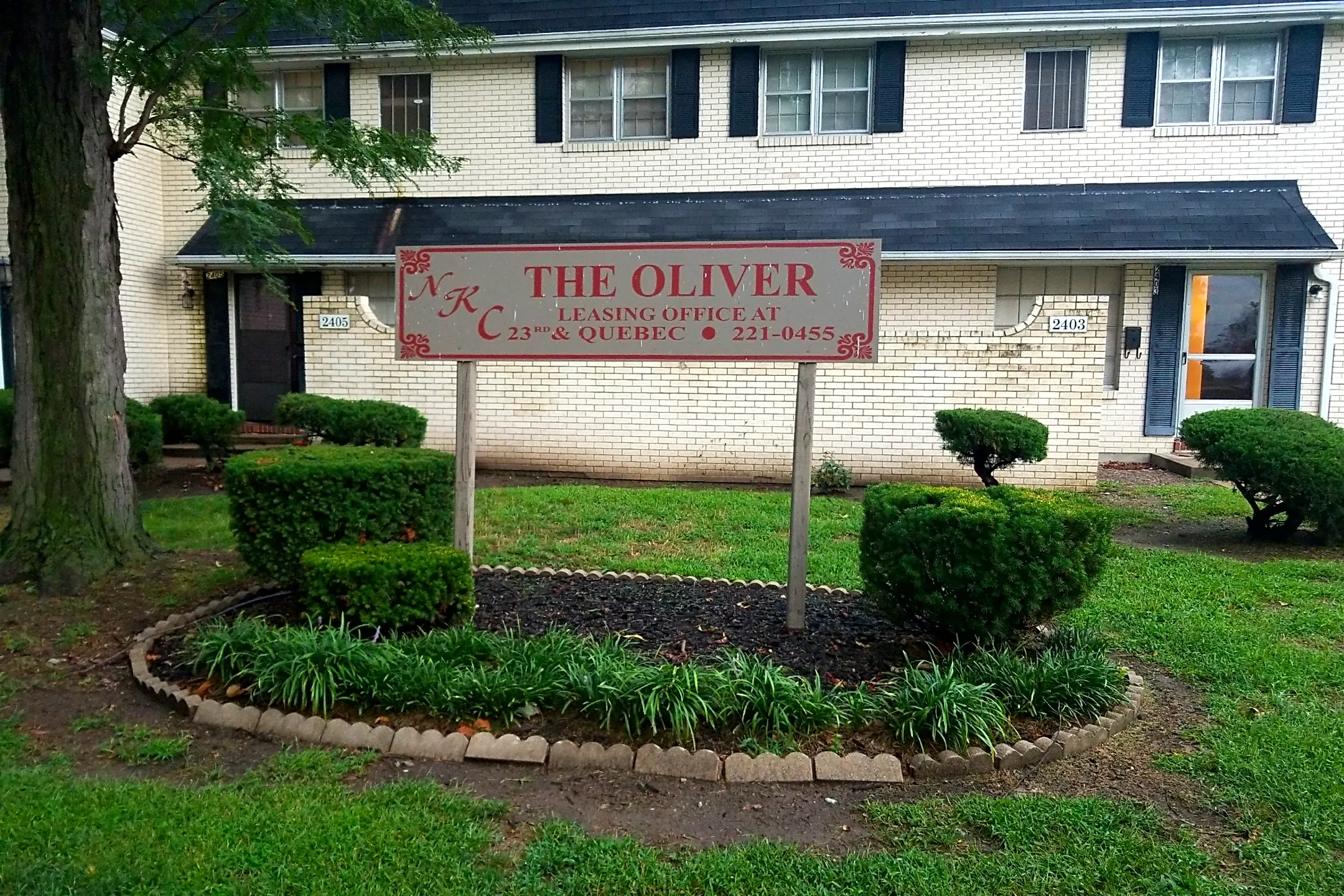 Oliver Apartments North Kansas City