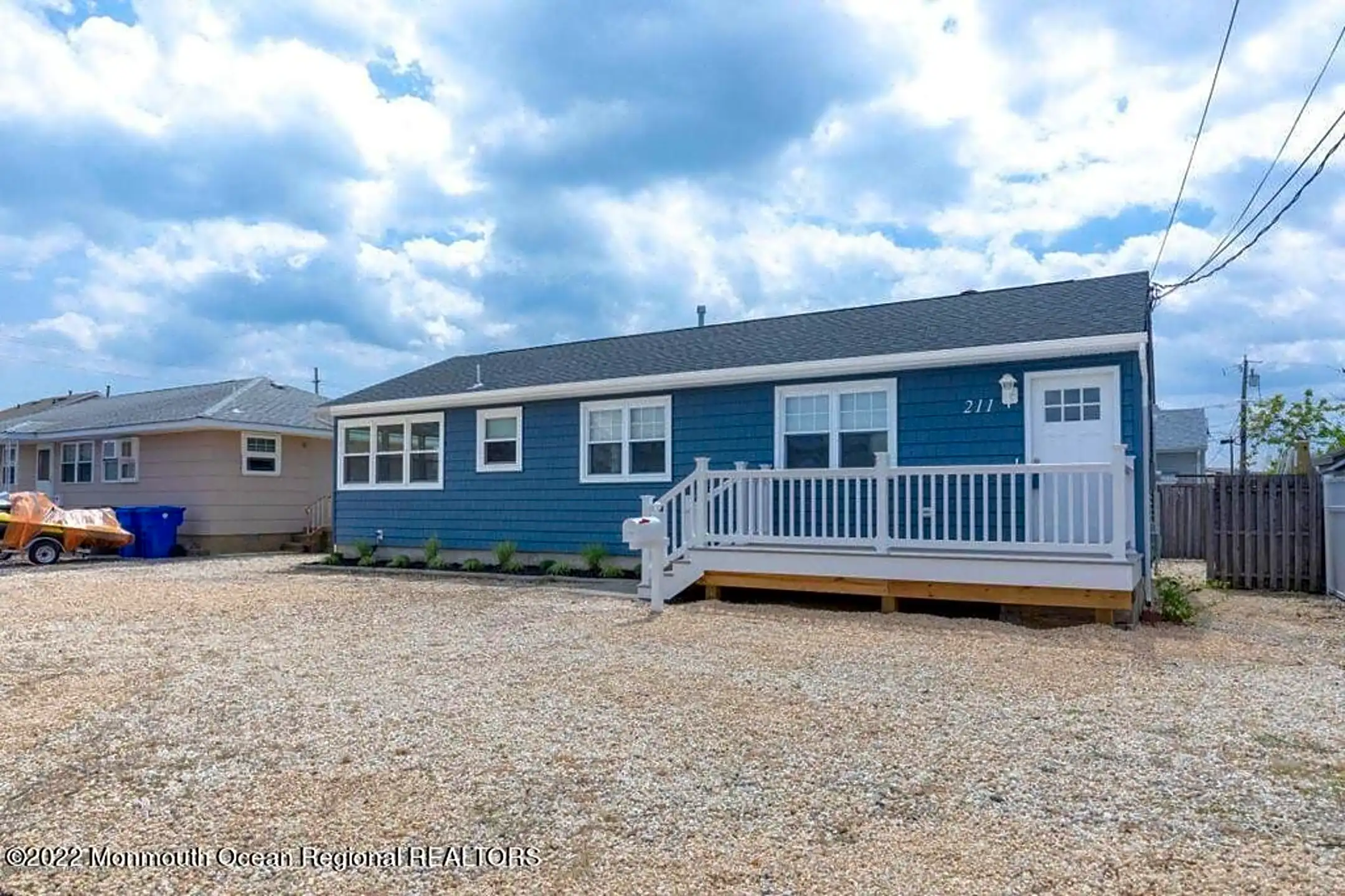 211 Shuster Ave Houses Seaside Heights, NJ 08751