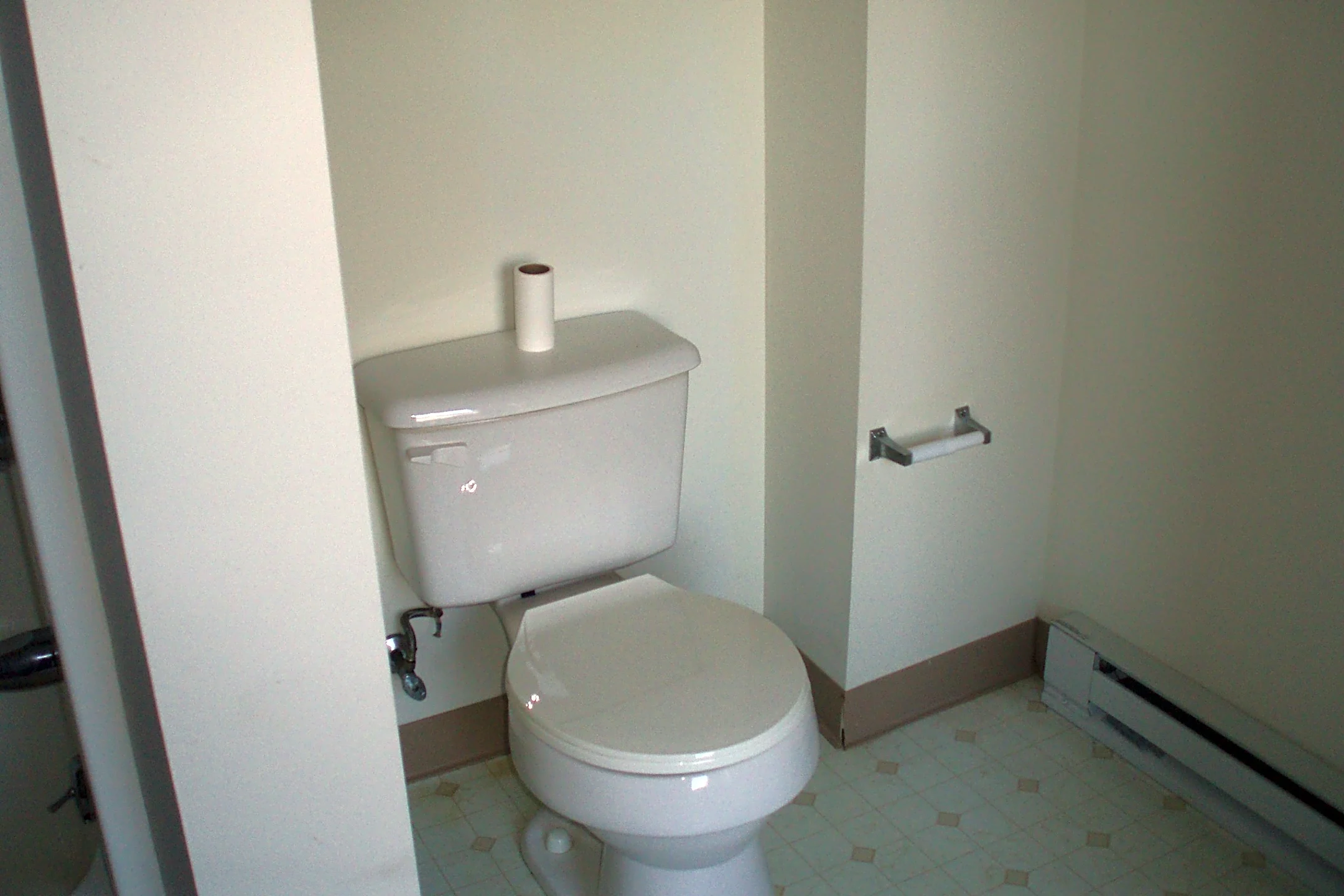 289 N Main St 289 N Main St unit 3 Winsted, CT Apartments for Rent