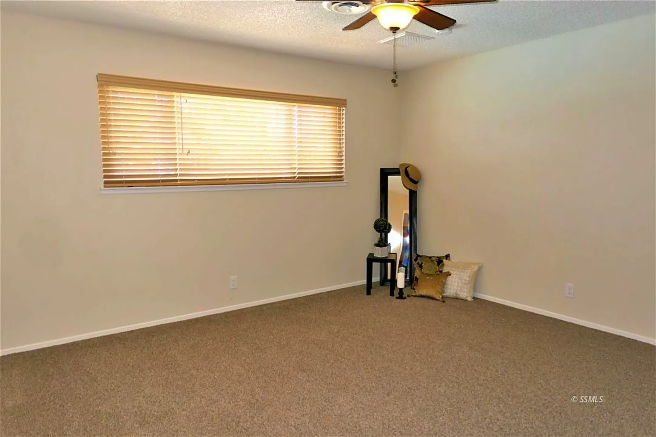 713 Mamie St | Ridgecrest, CA Houses for Rent | Rent.