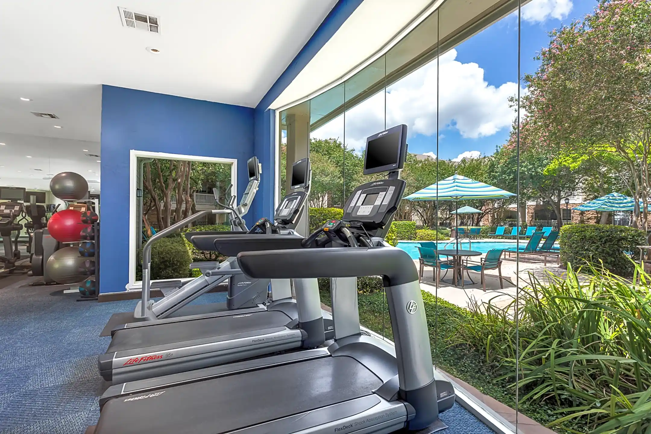 The Lodge At Shavano Park 3838 Lockhill Selma Rd San Antonio, TX