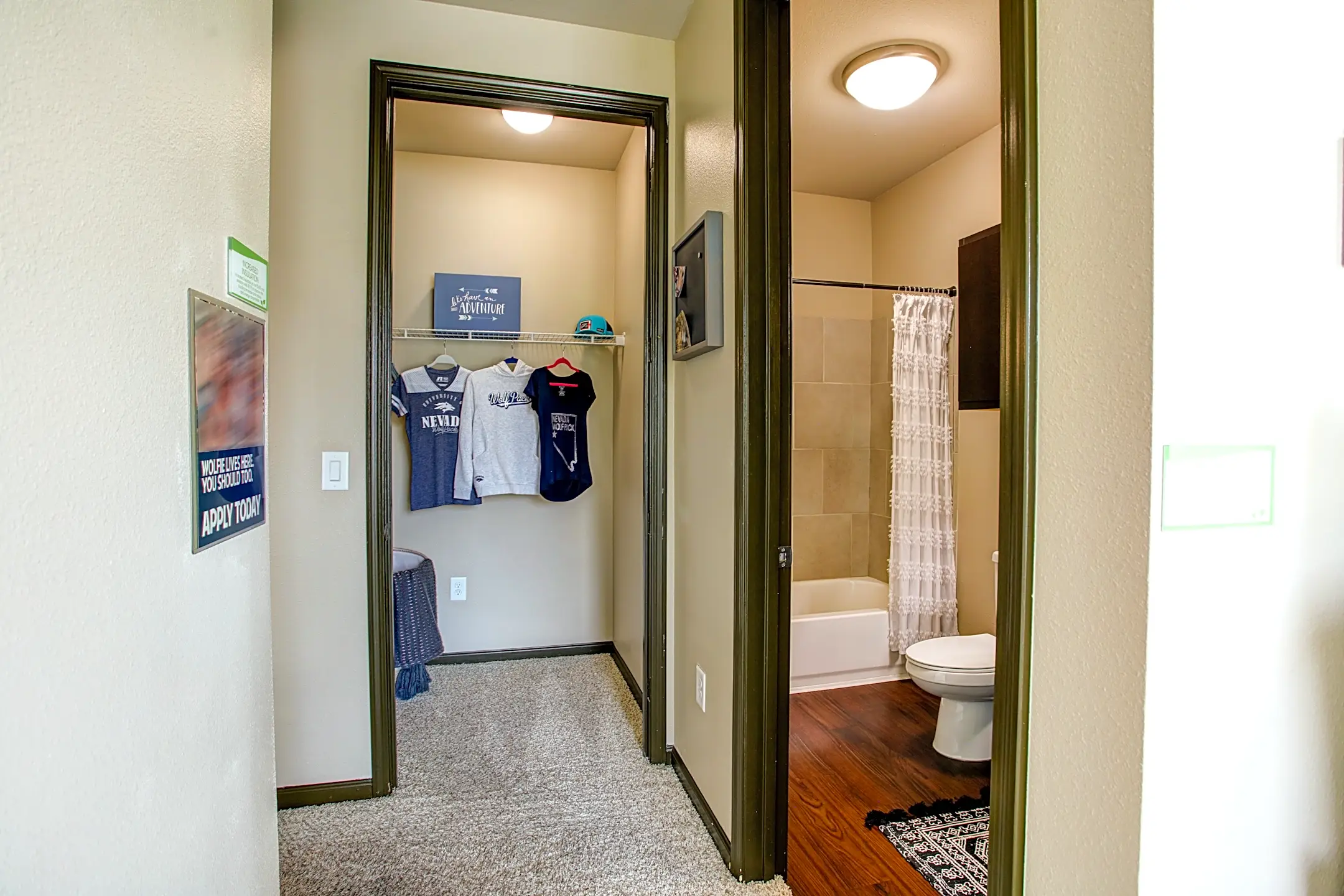 Bathroom - Green Leaf Republic Student Living - Reno, NV