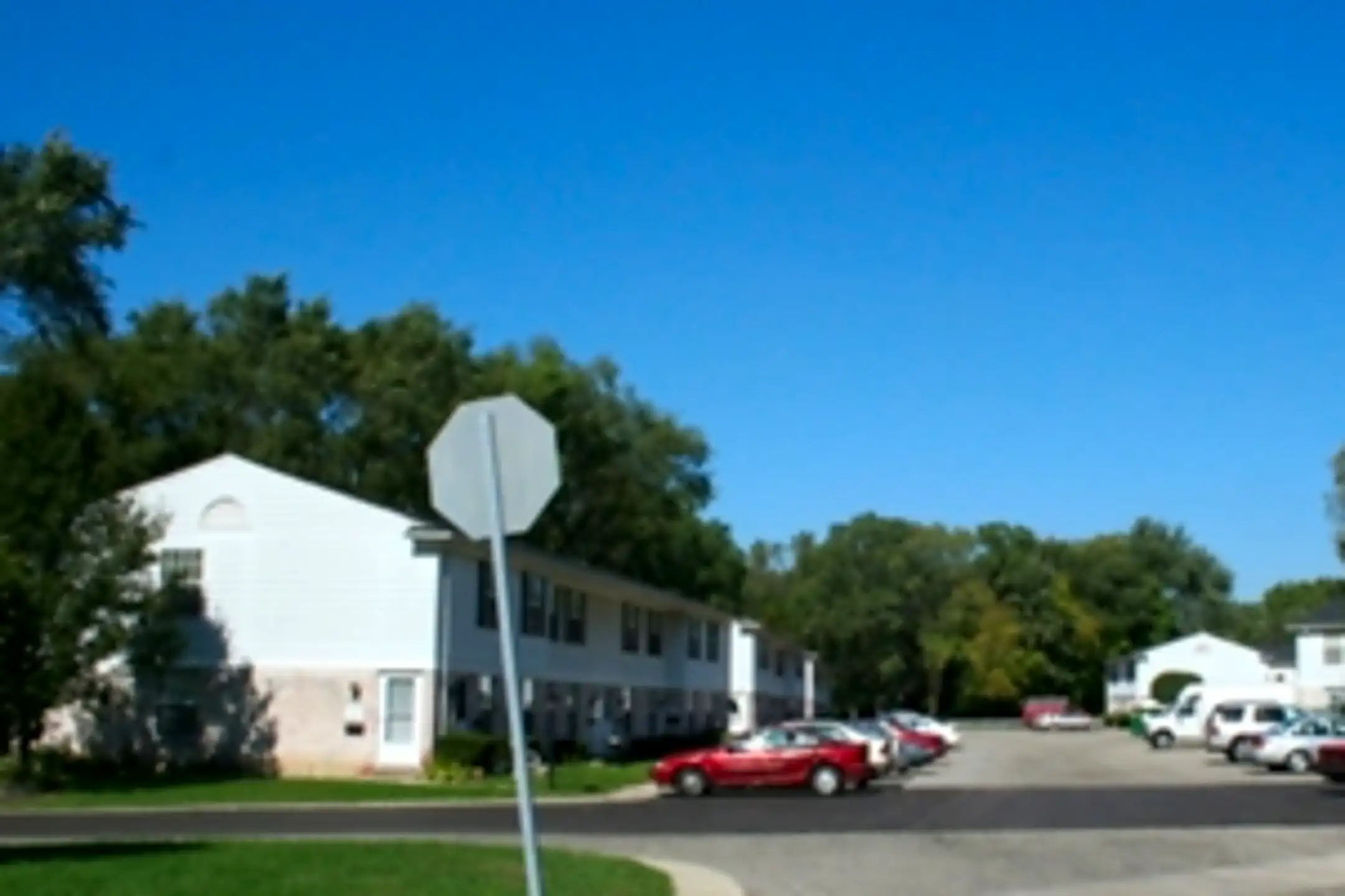 Willow Creek 15425 Wormer Redford, MI Apartments for Rent Rent.