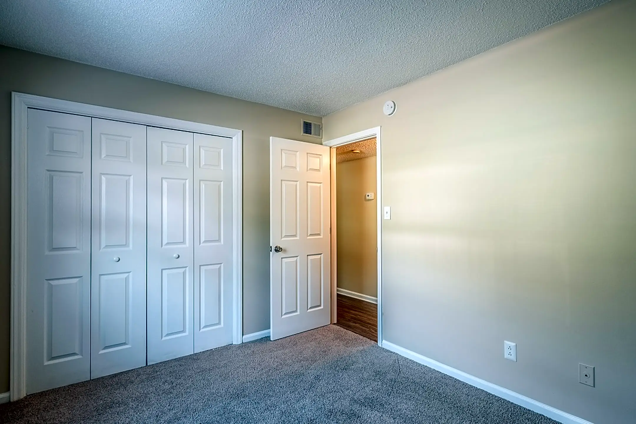 Woodbridge Apartments NC 28655