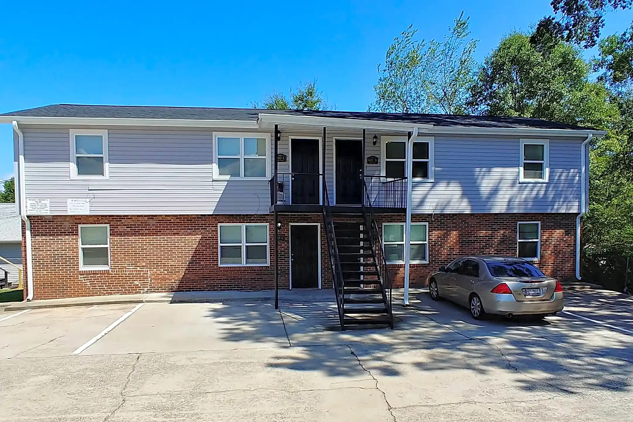 107 Hill St Apartments Simpsonville, SC 29681
