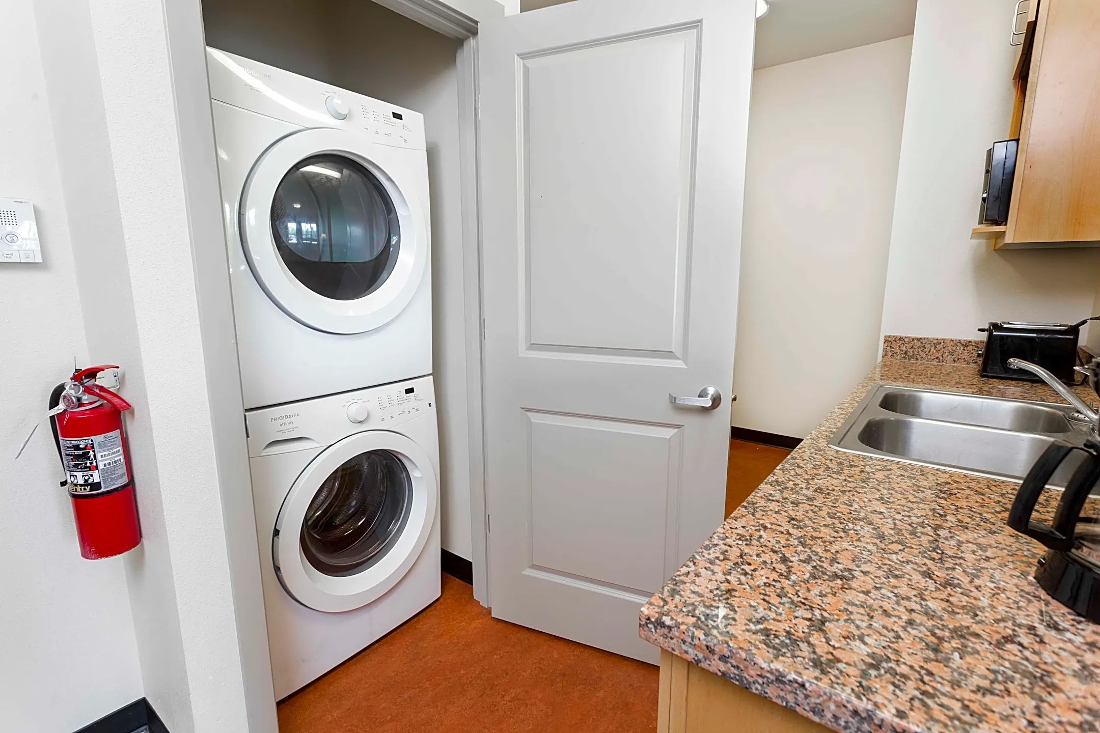 Westgate 225 E 17th Ave Eugene, OR Apartments for Rent Rent.