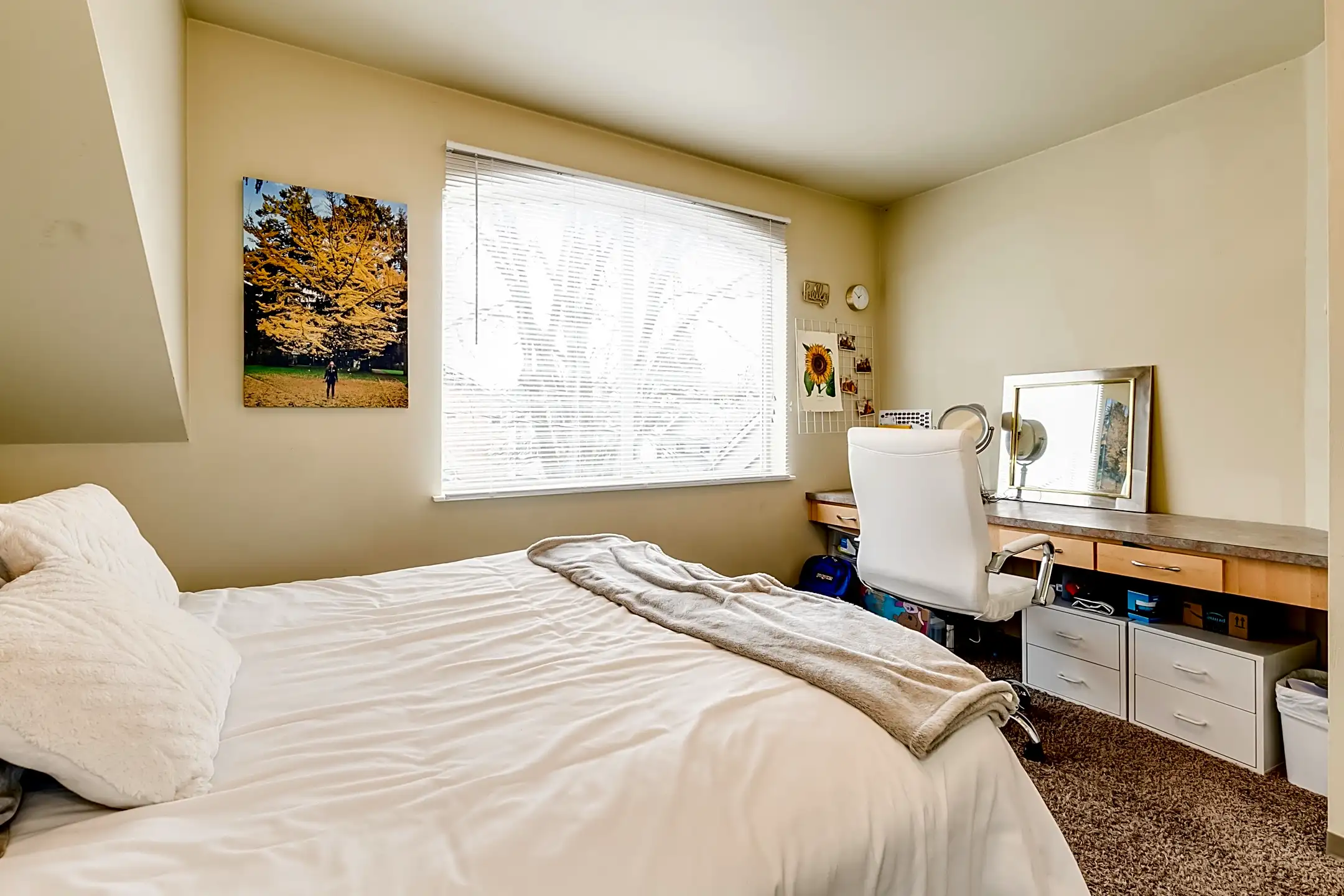 The Duck Flats Student Housing 945 Patterson St Eugene, OR