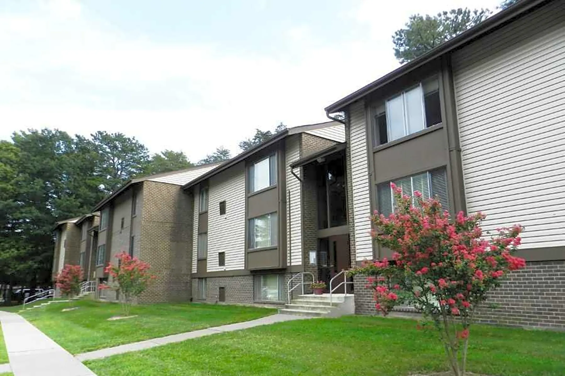 Windbrooke 7906 Silent Shadow Ct Glen Burnie, MD Apartments for