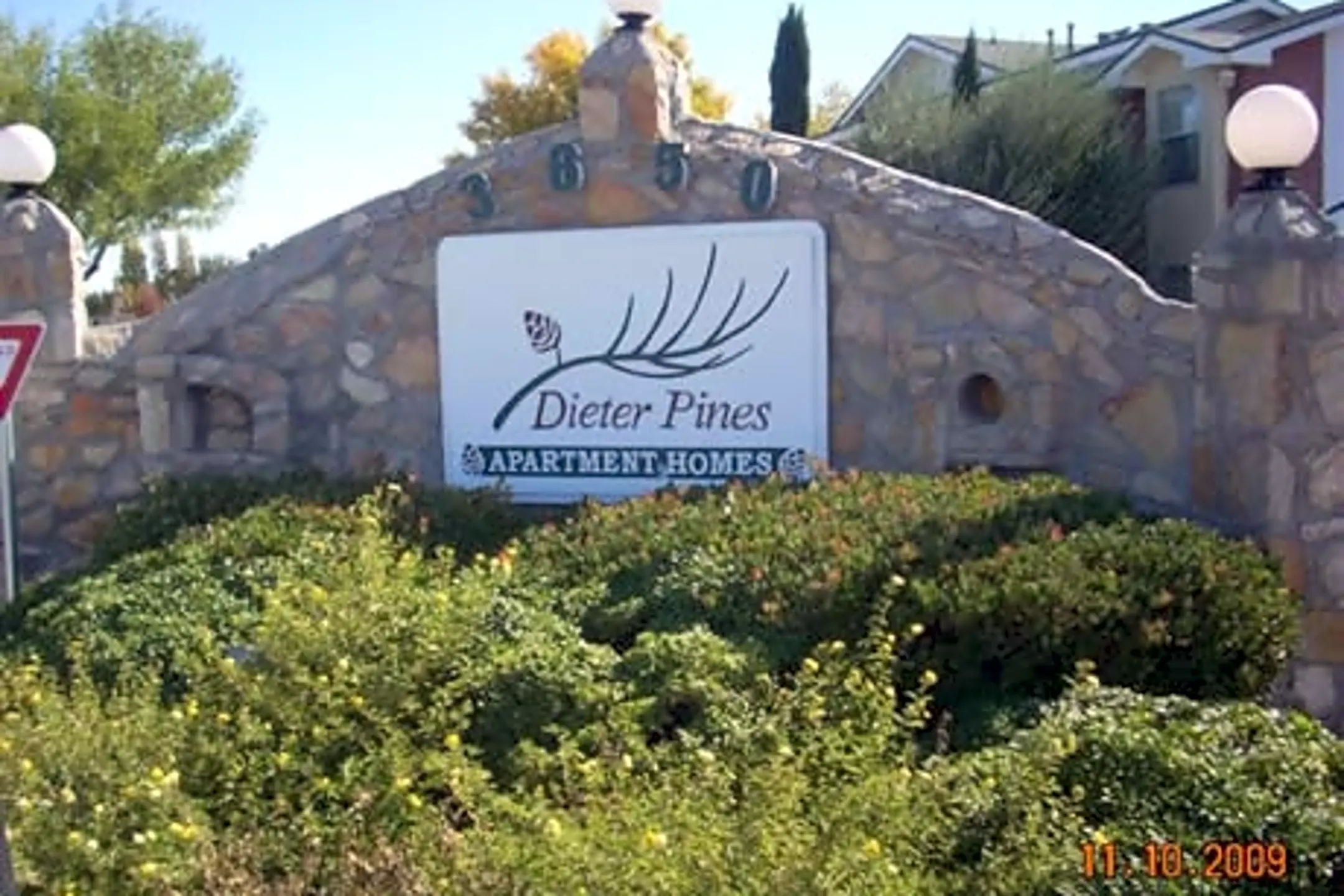 Dieter Pines Apartments 3650 Dieter Dr El Paso, TX for Rent