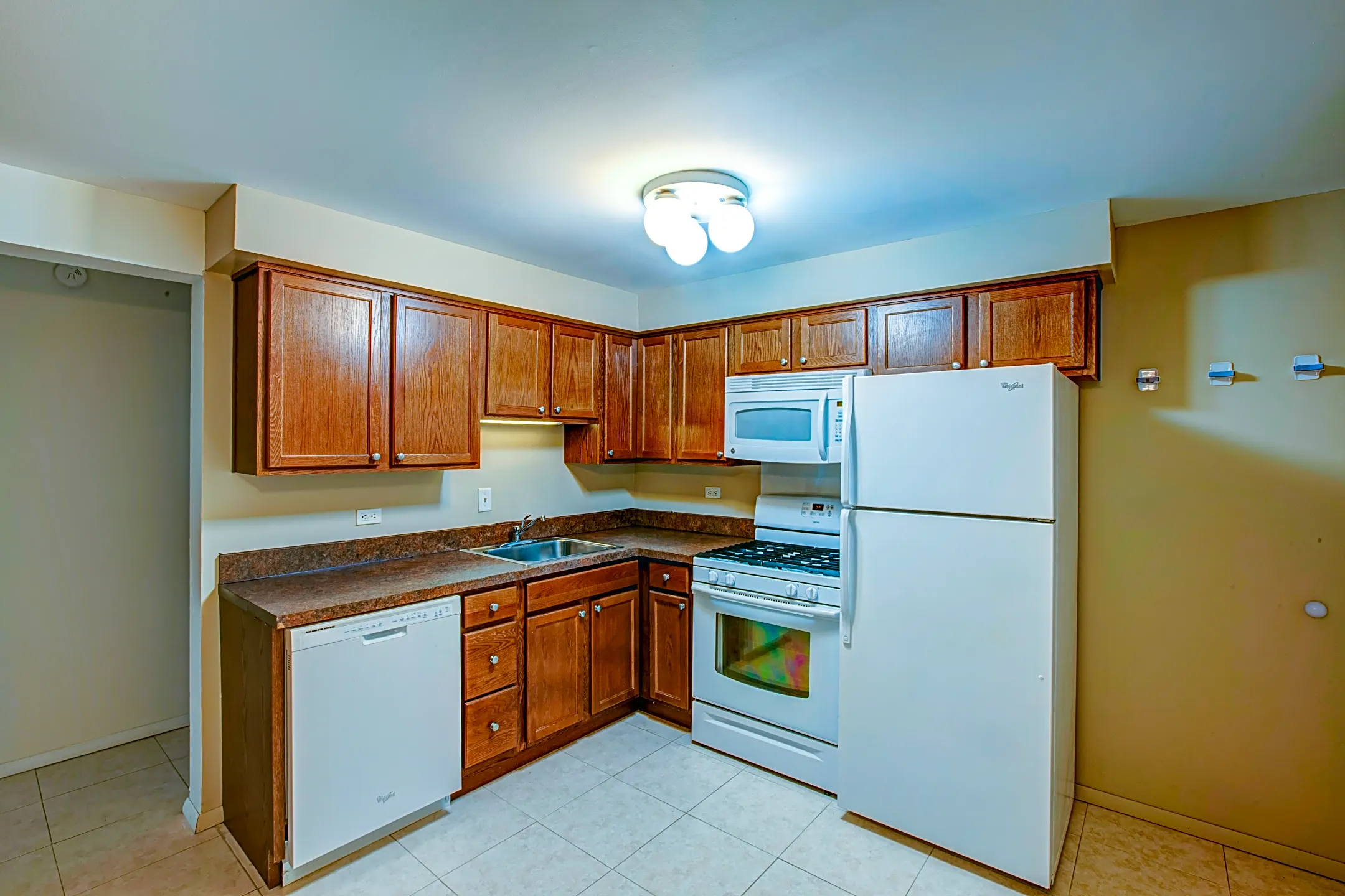 Carroll Square - 648 Carroll Square | Elk Grove Village, IL Apartments ...