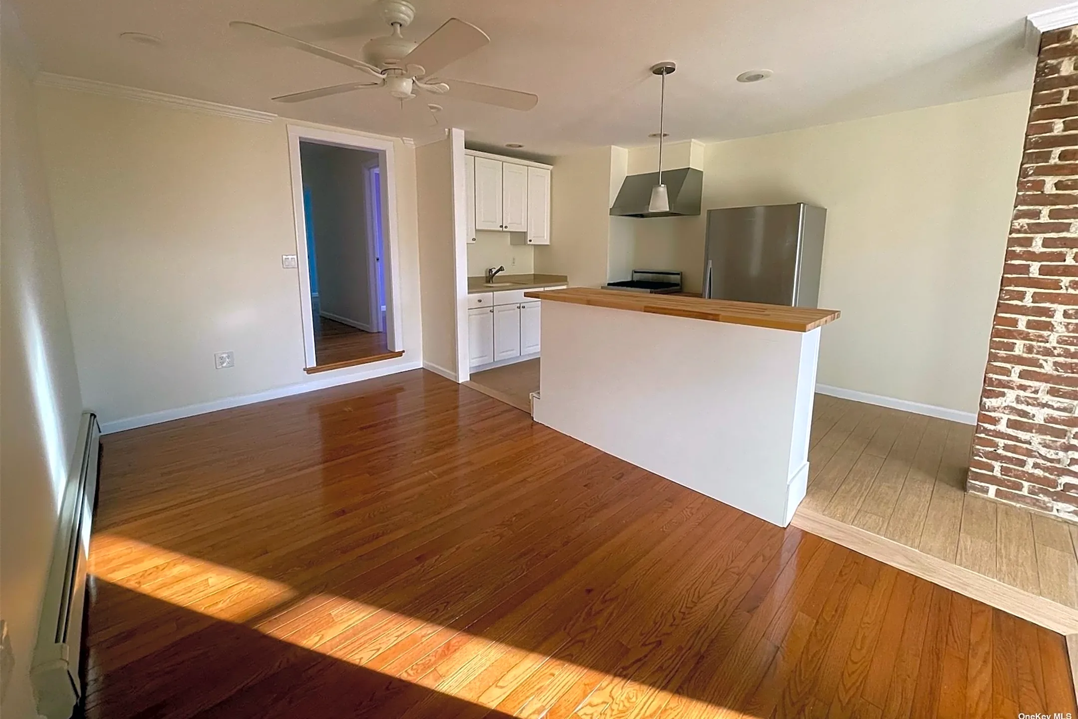 19 Smith St Greenlawn, NY Houses for Rent Rent.