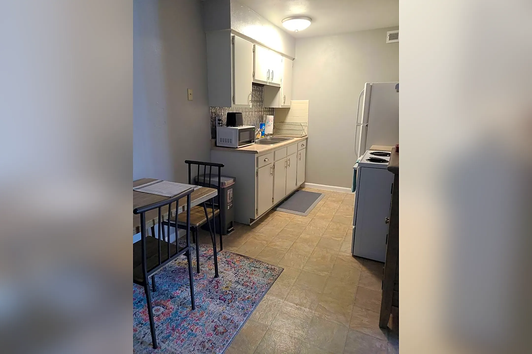 Prime at Uptown Apartments and Townhomes 74 West Franklin Street