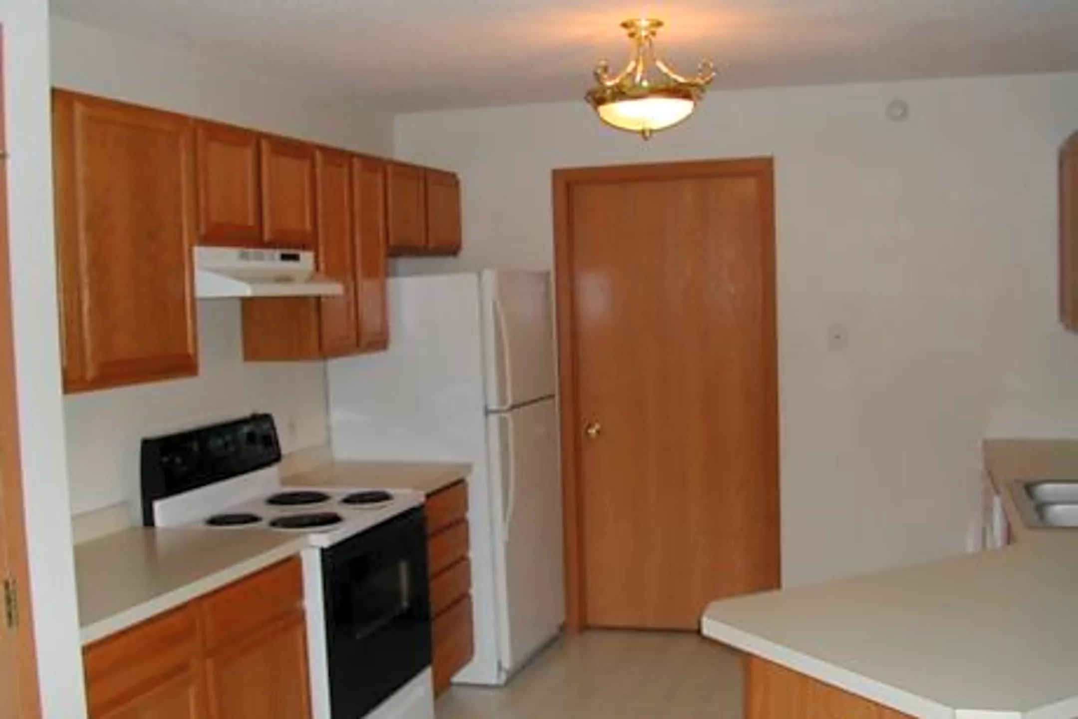 Park Village Apartments 2250 N Cedar Ave Owatonna, MN Apartments