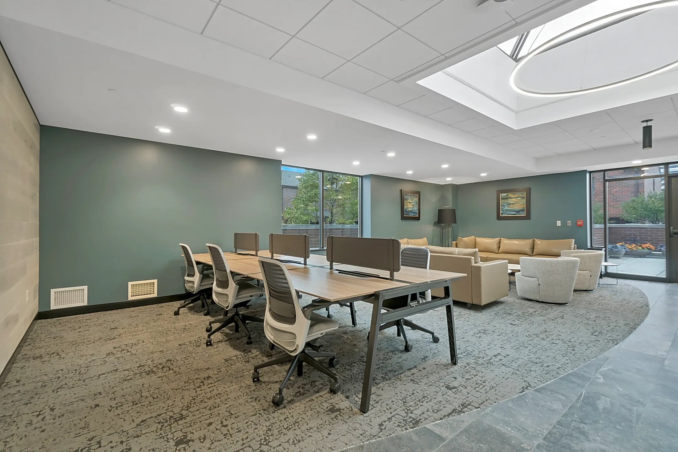 Yankee Hill Apartments Milwaukee, WI 53202