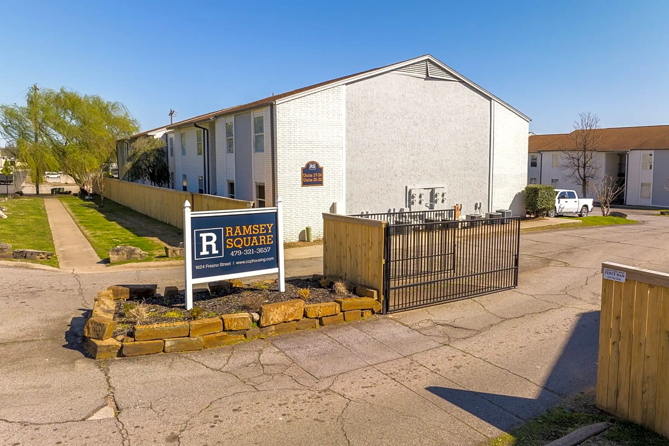 MF14Ramsey Square Apartments 1624 Fresno Street Fort Smith, AR