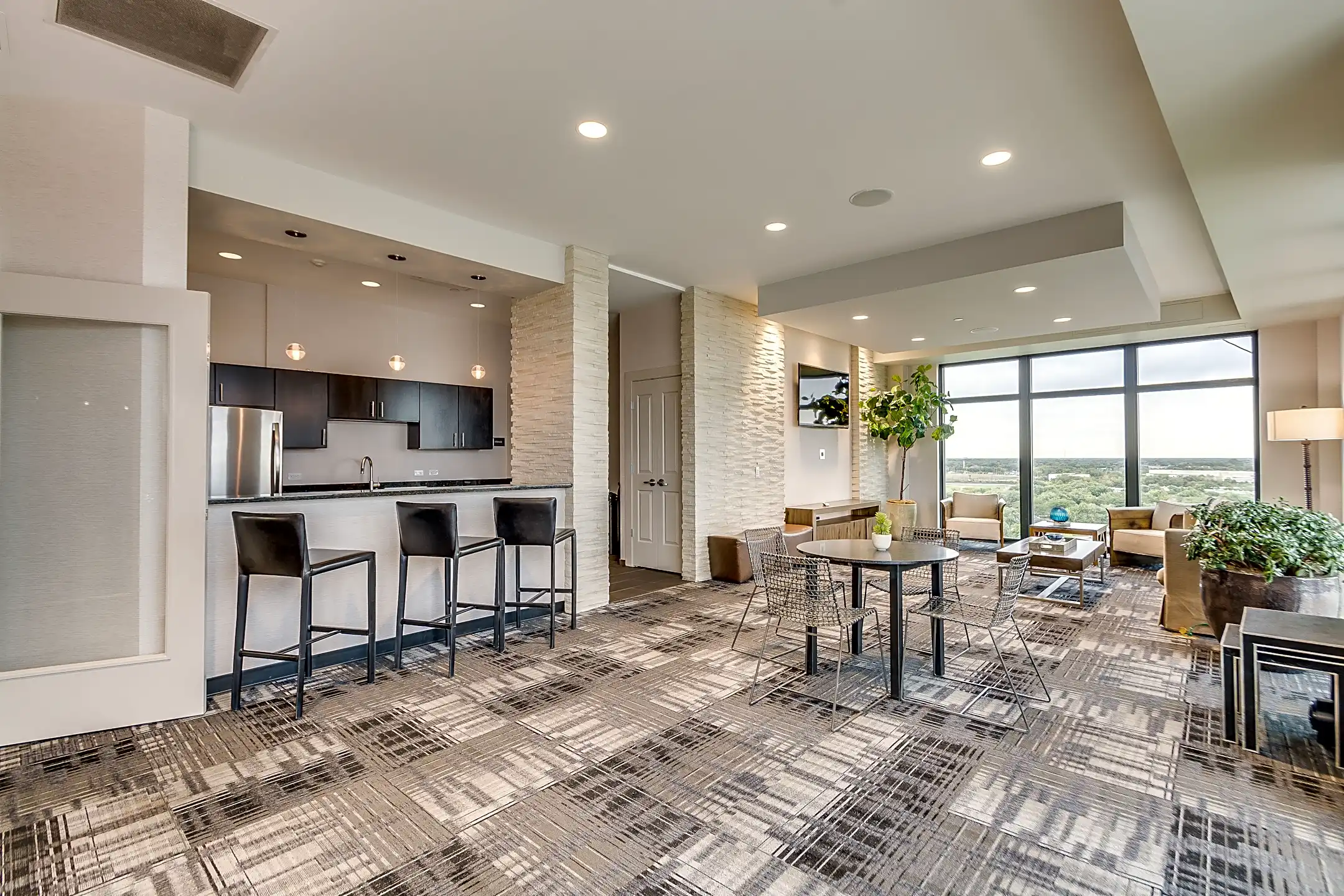 One Arlington Heights