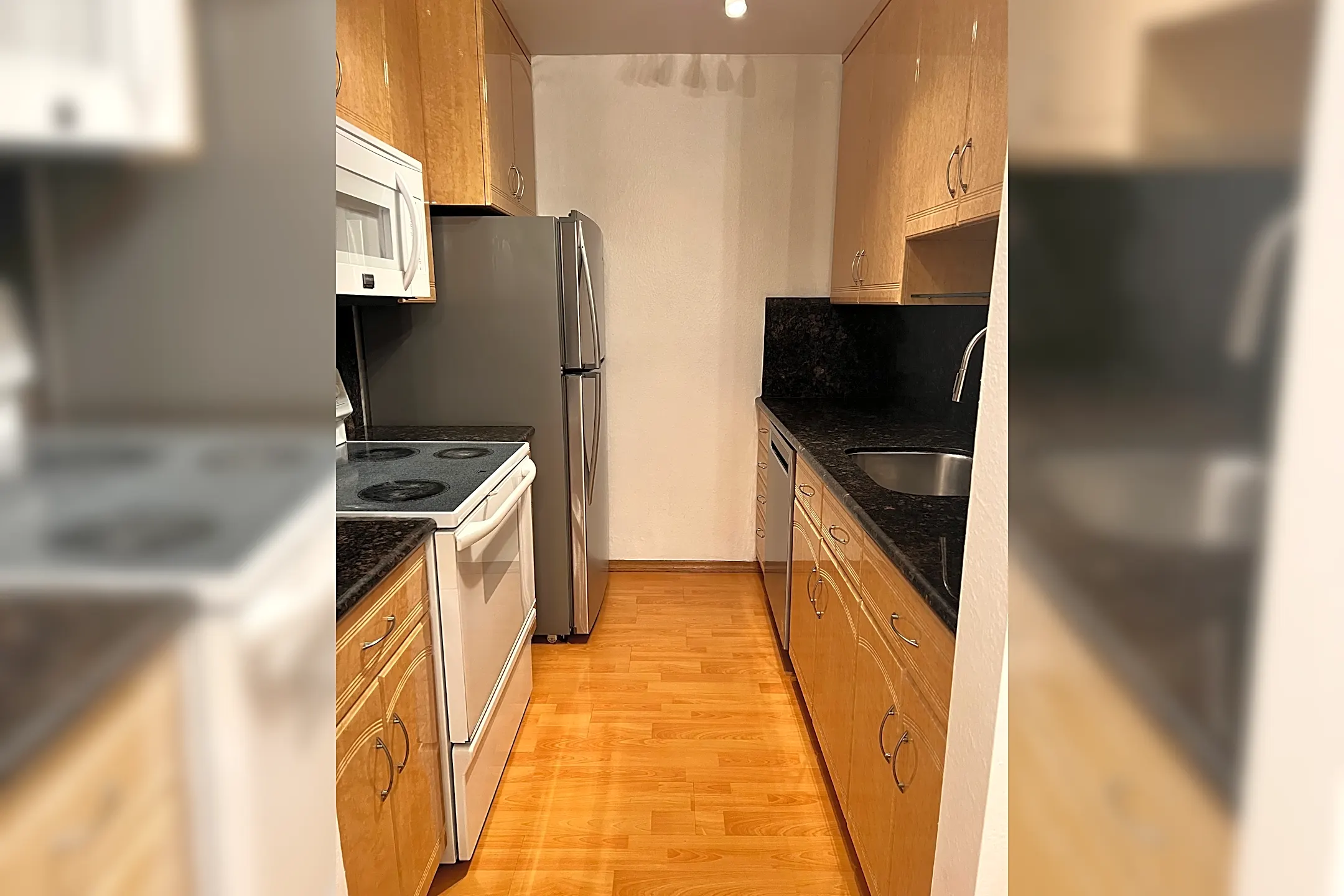 7237 Shelter Creek Ln 7237 Shelter Creek Ln unit 7237 San Bruno, CA