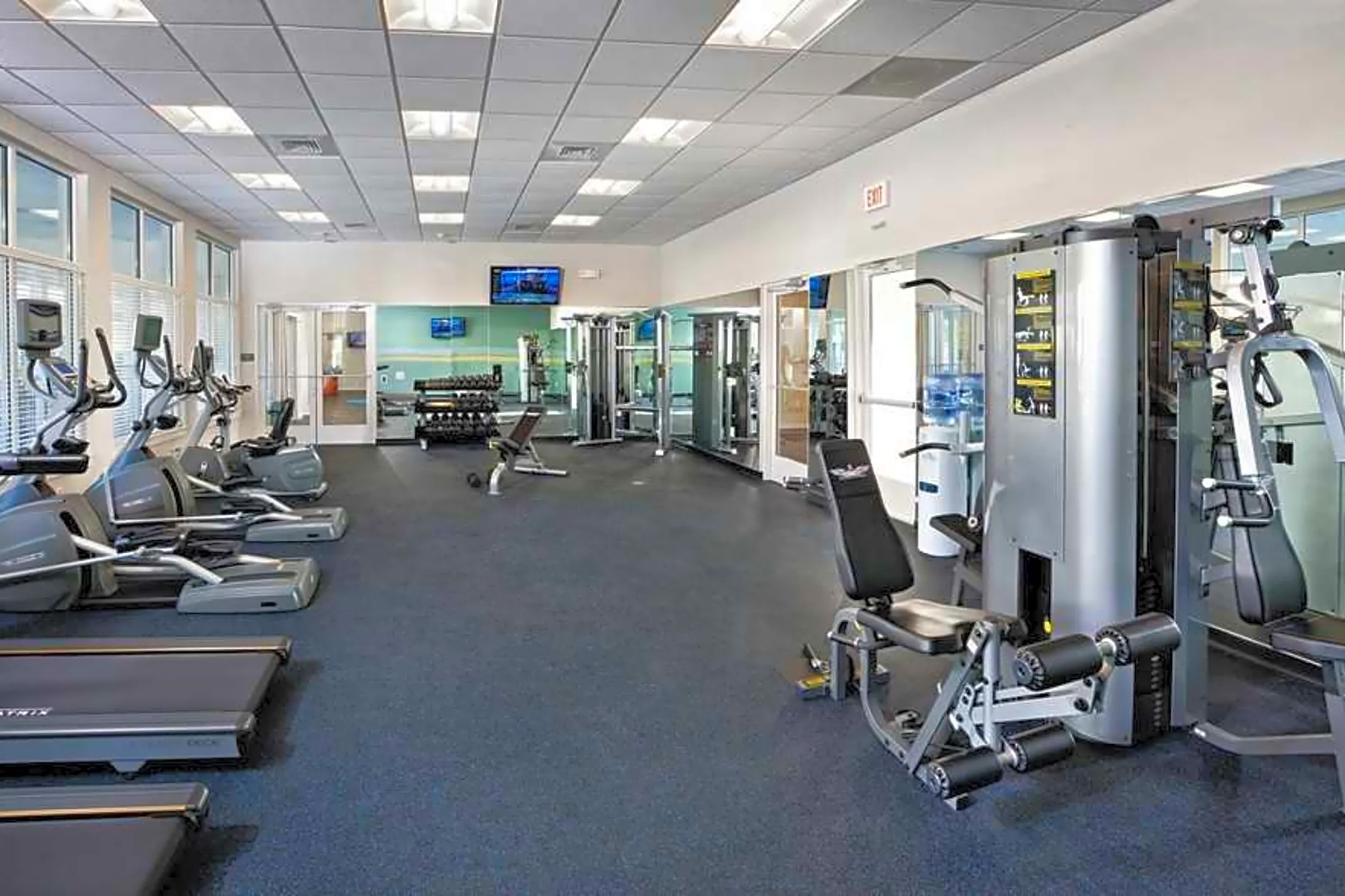 Fitness Weight Room - Colony at Centerpointe - Midlothian, VA