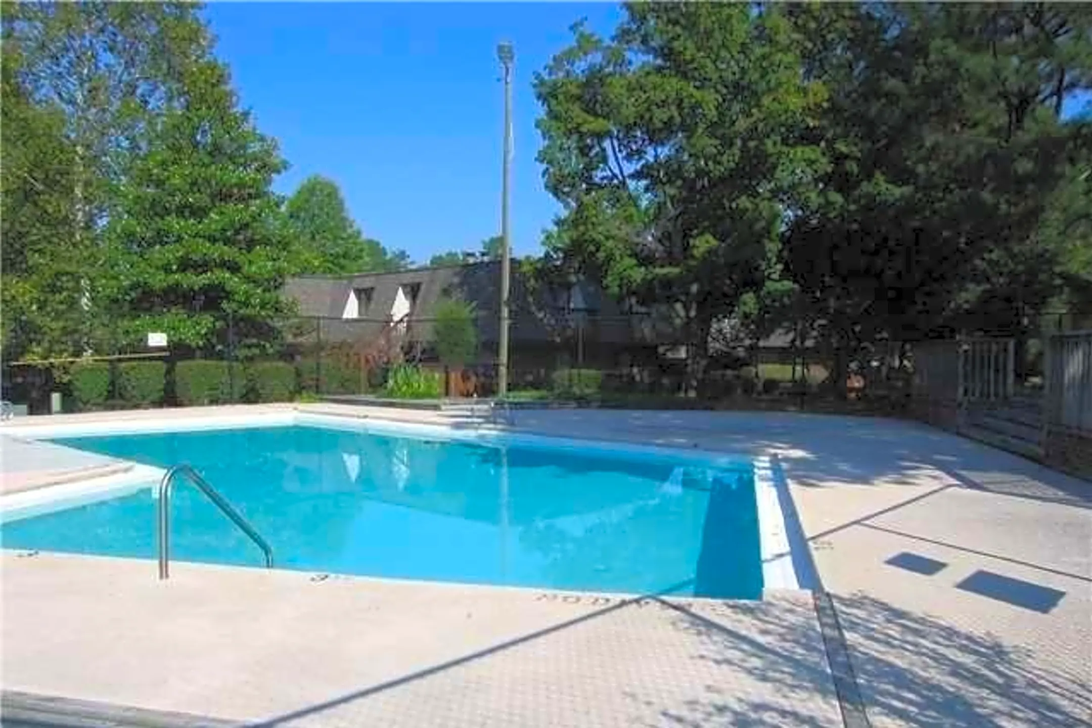 203 Summerwalk Cir #203 Condos - Chapel Hill, NC 27517