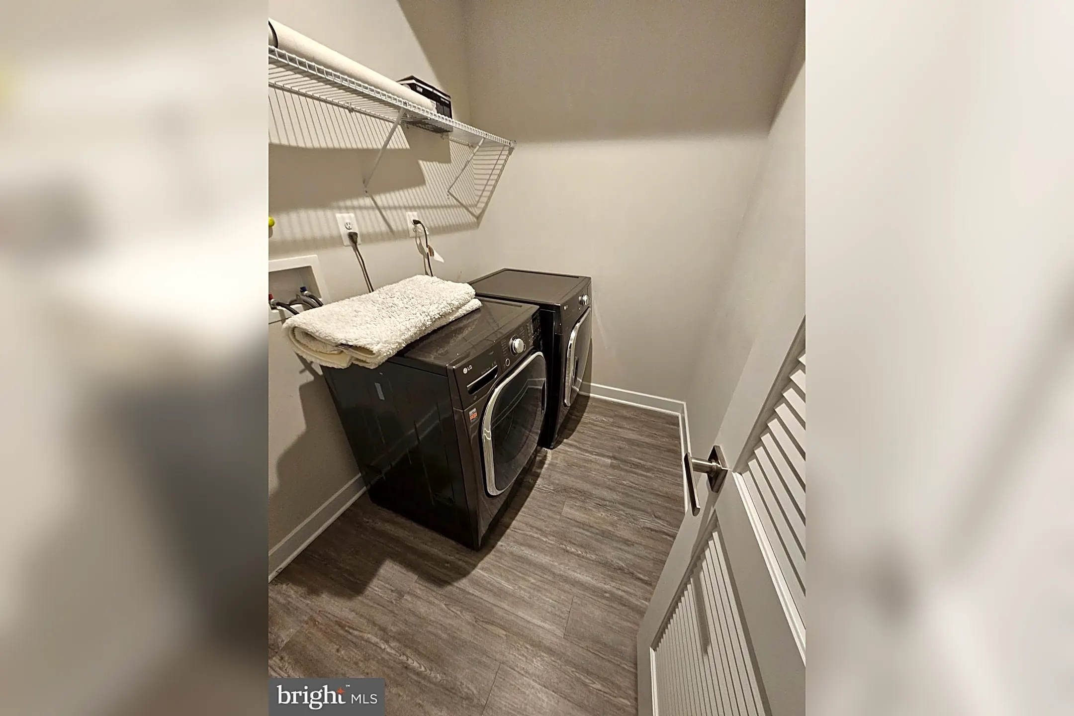 4729 Towne Park Rd - Hillcrest Heights, MD