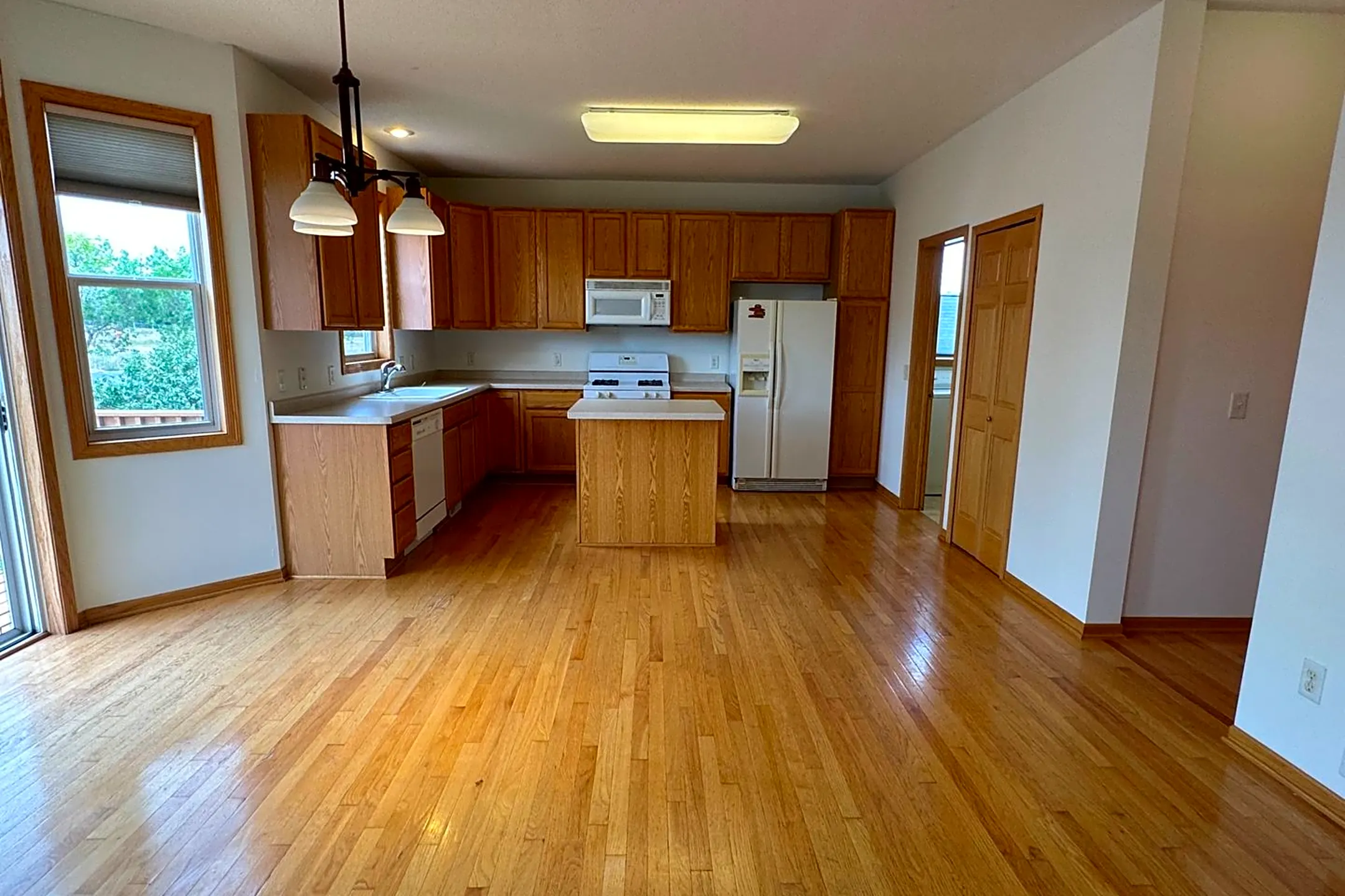 6498 Berwick Cir Shakopee, MN Houses for Rent Rent.