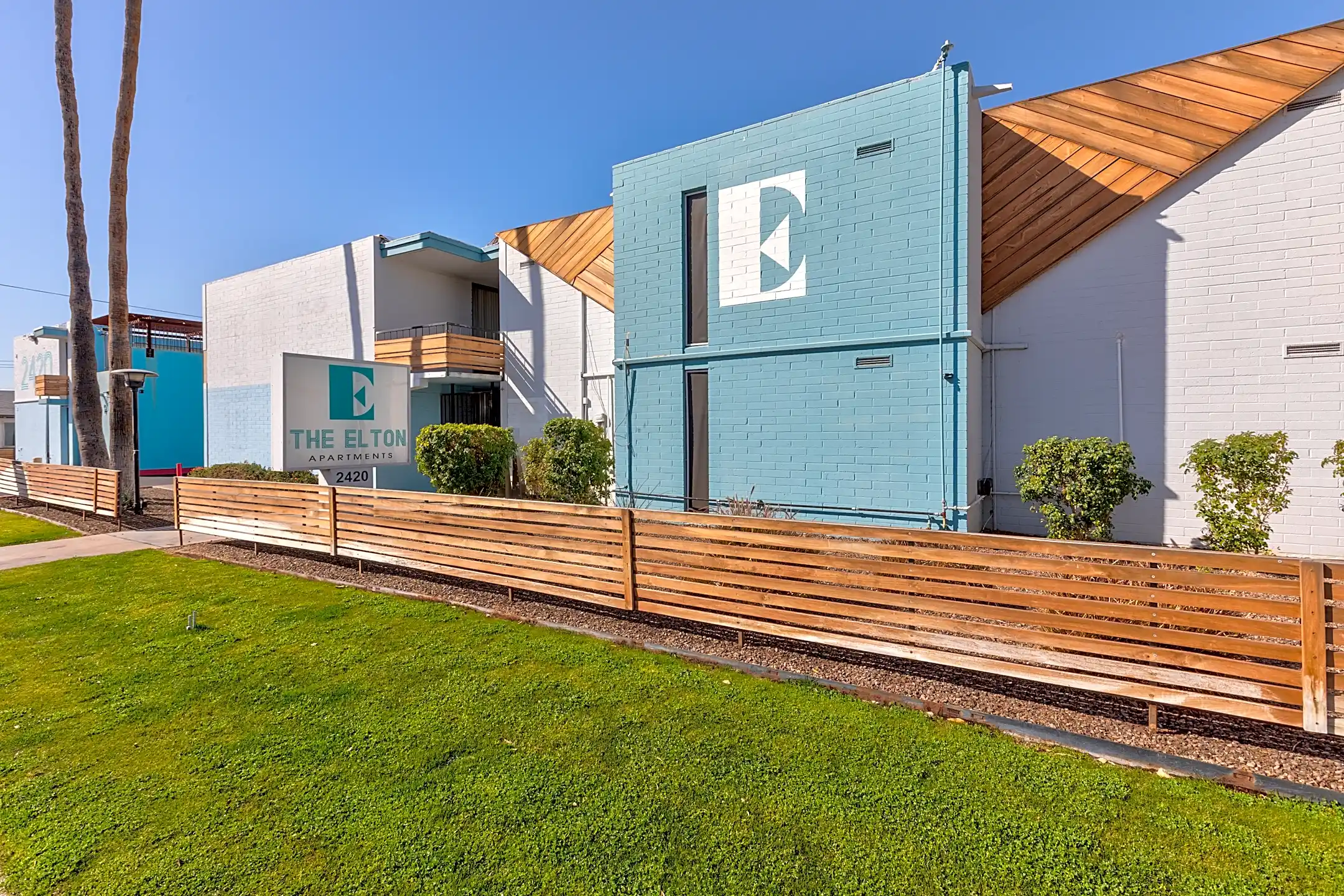 Elton Apartment Homes Phoenix, AZ 85008