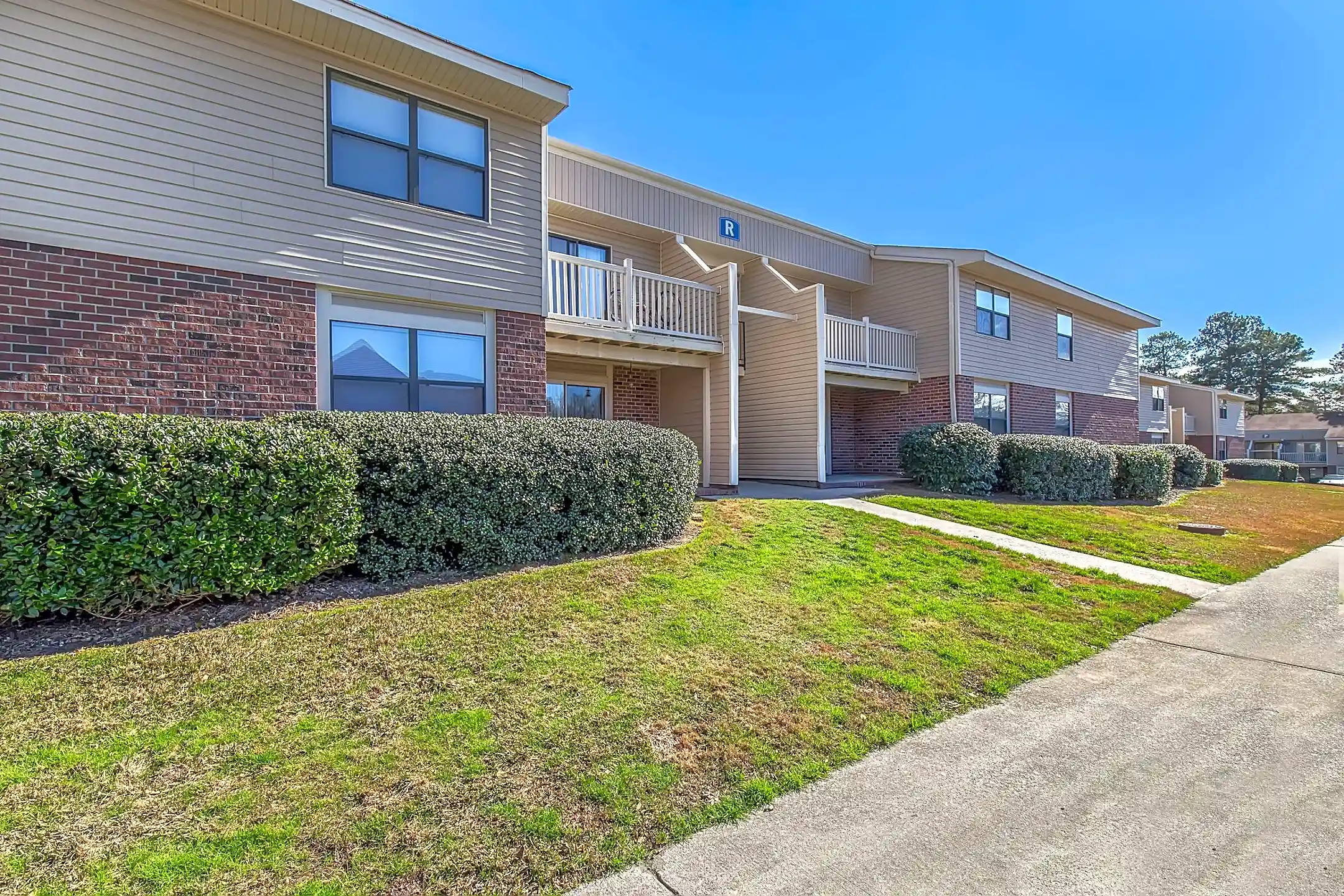 Carriage Hills Apartments 3871 Northside Dr Macon, GA Apartments