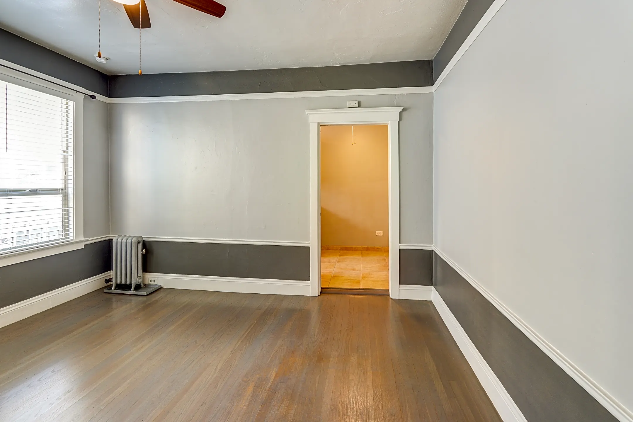 Living Room - Magland Arms Apartments - San Francisco, CA